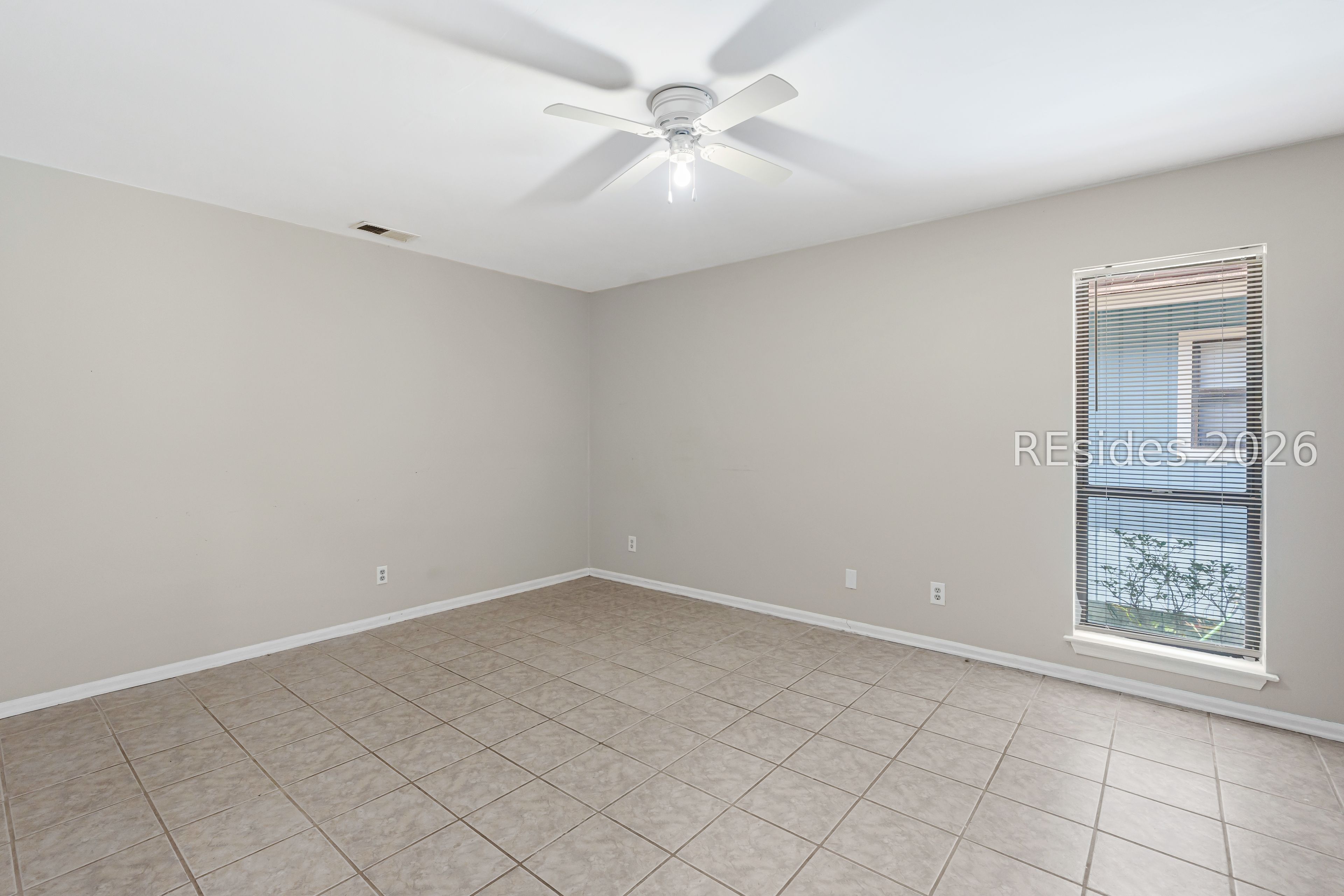 42 Wee Road Unit: 42