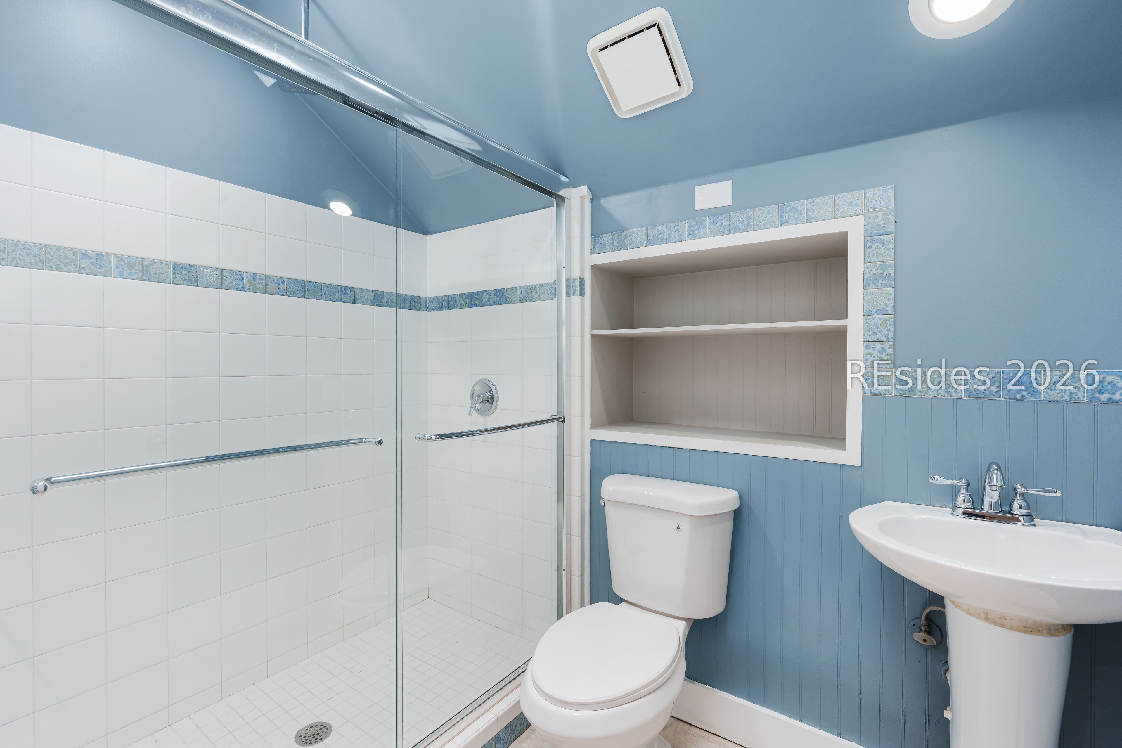 42 Wee Road Unit: 42