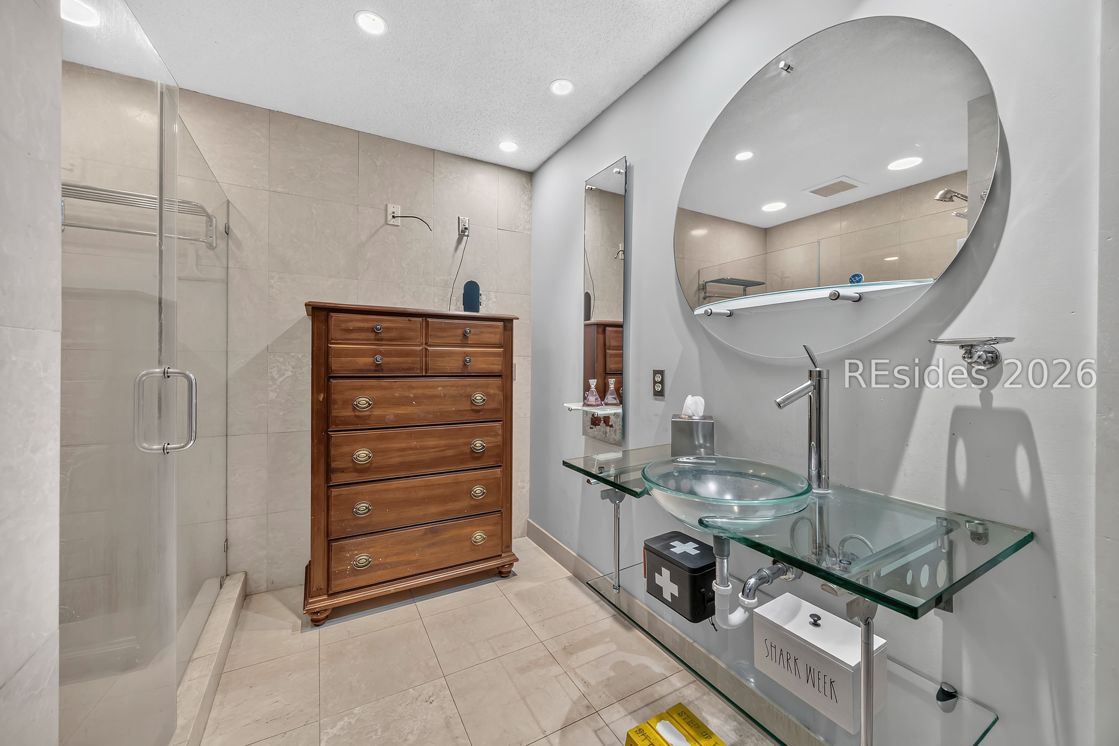 7 Bay Pines Drive