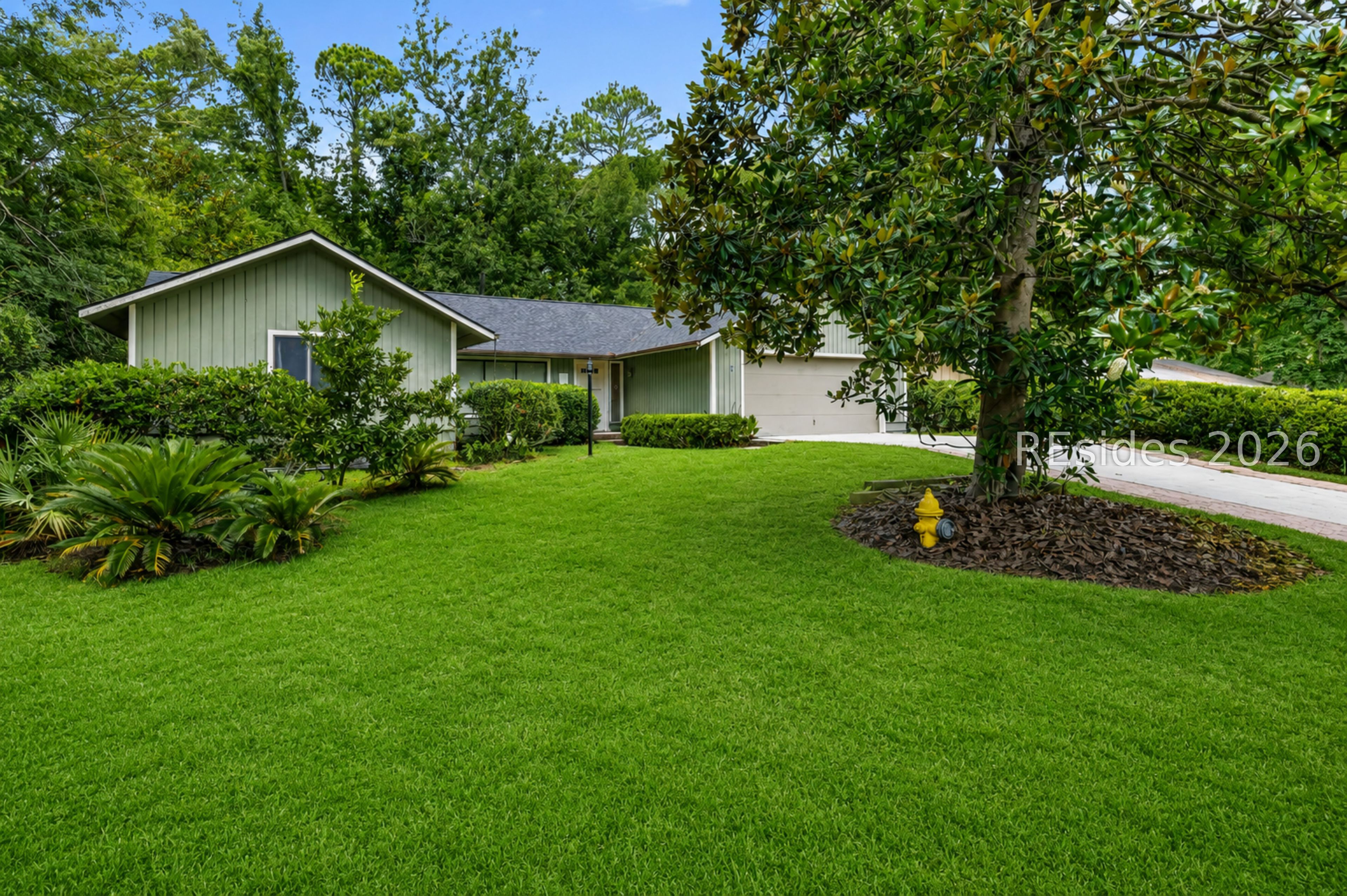 7 Bay Pines Drive