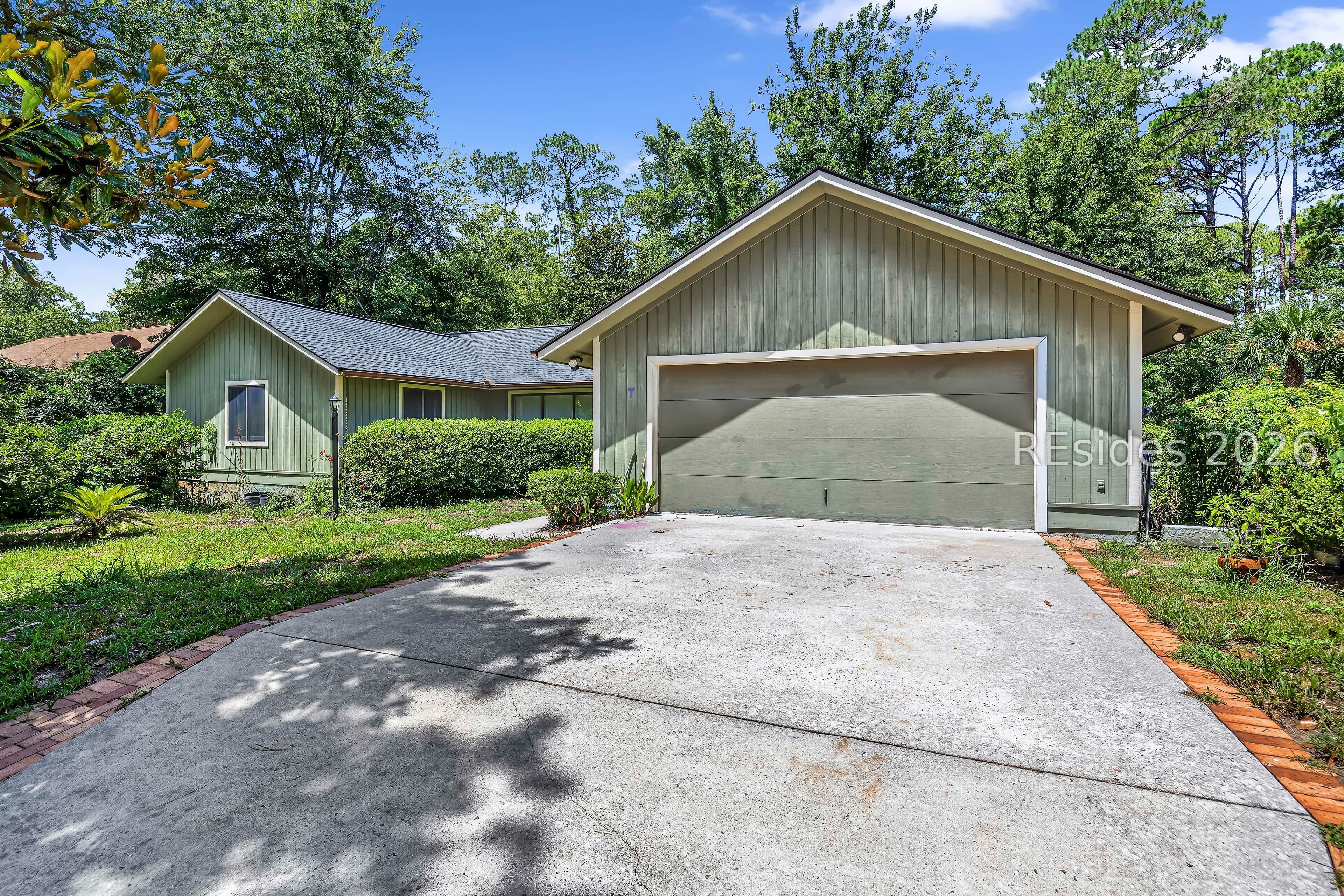7 Bay Pines Drive