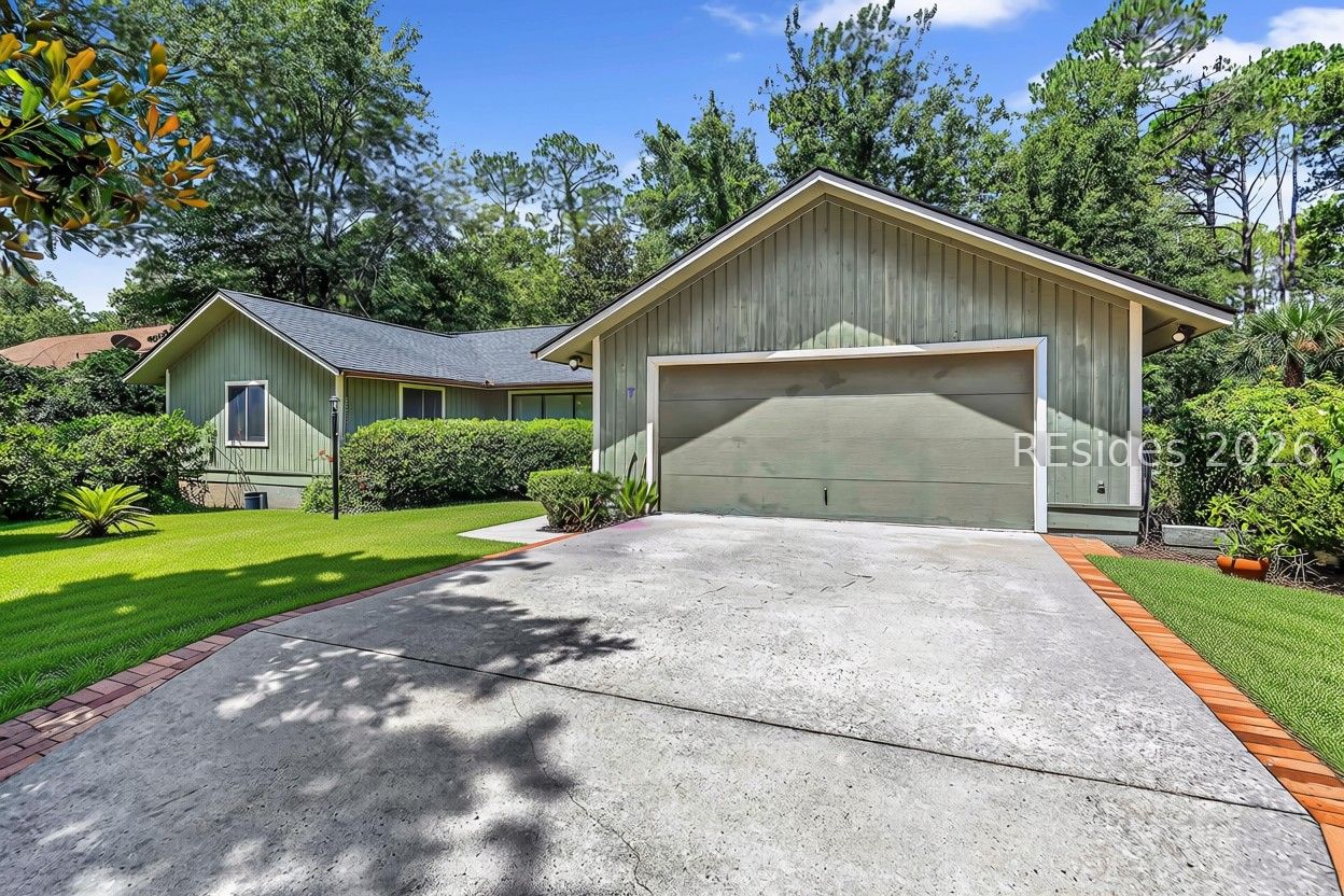 7 Bay Pines Drive