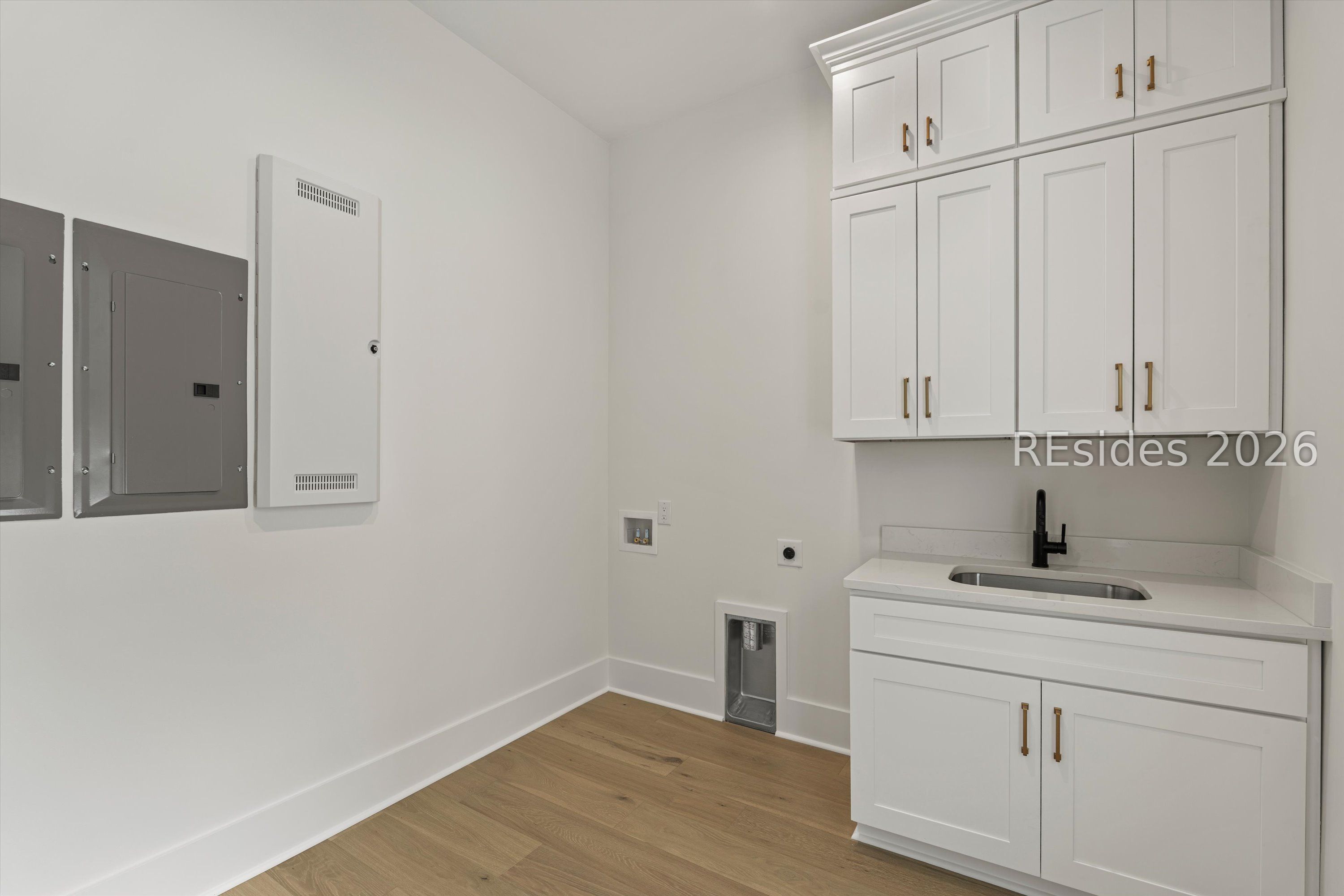 2 Normandy Avenue