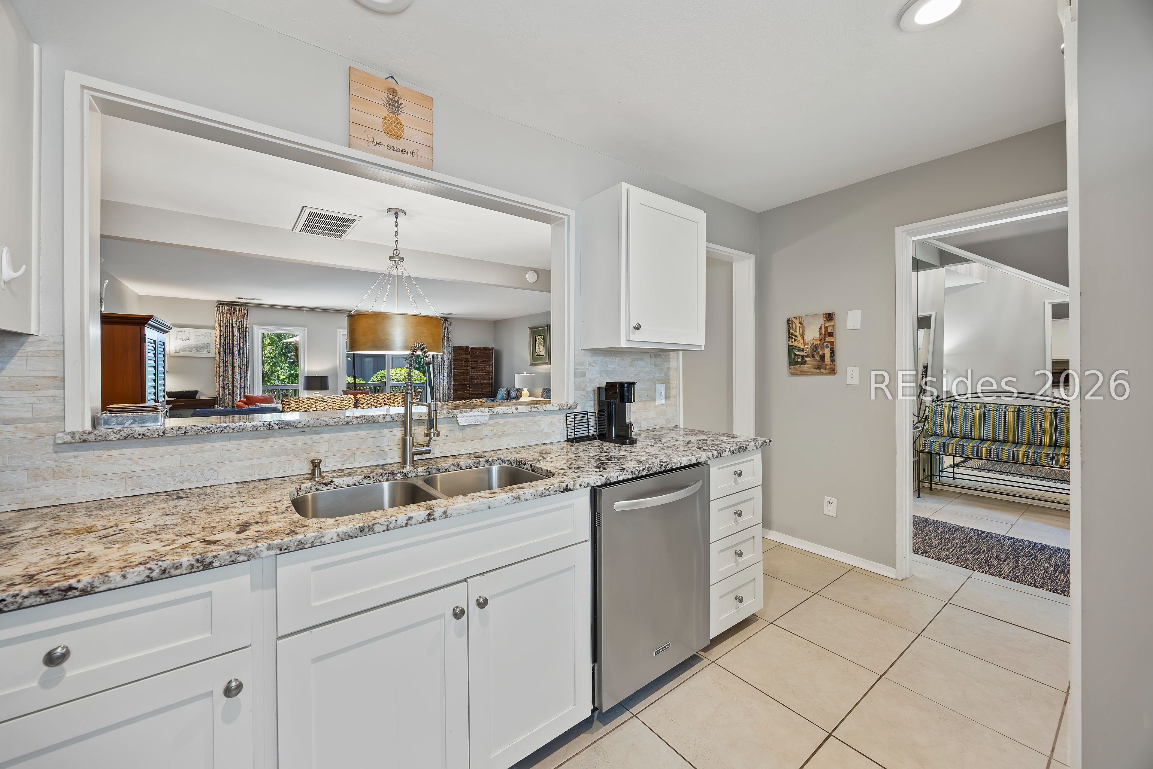 45 Queens Folly Road Unit: 640