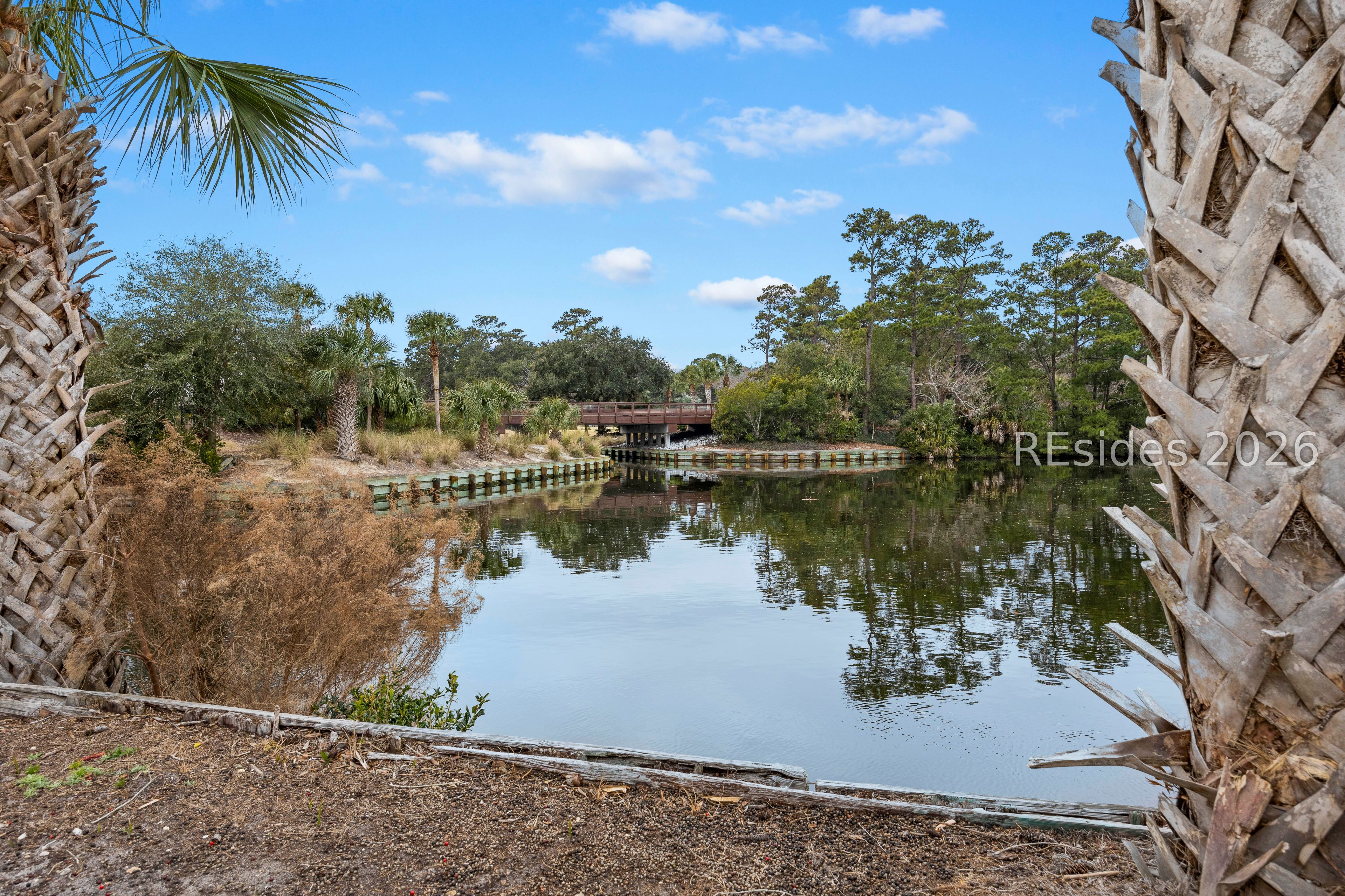 45 Queens Folly Road Unit: 640