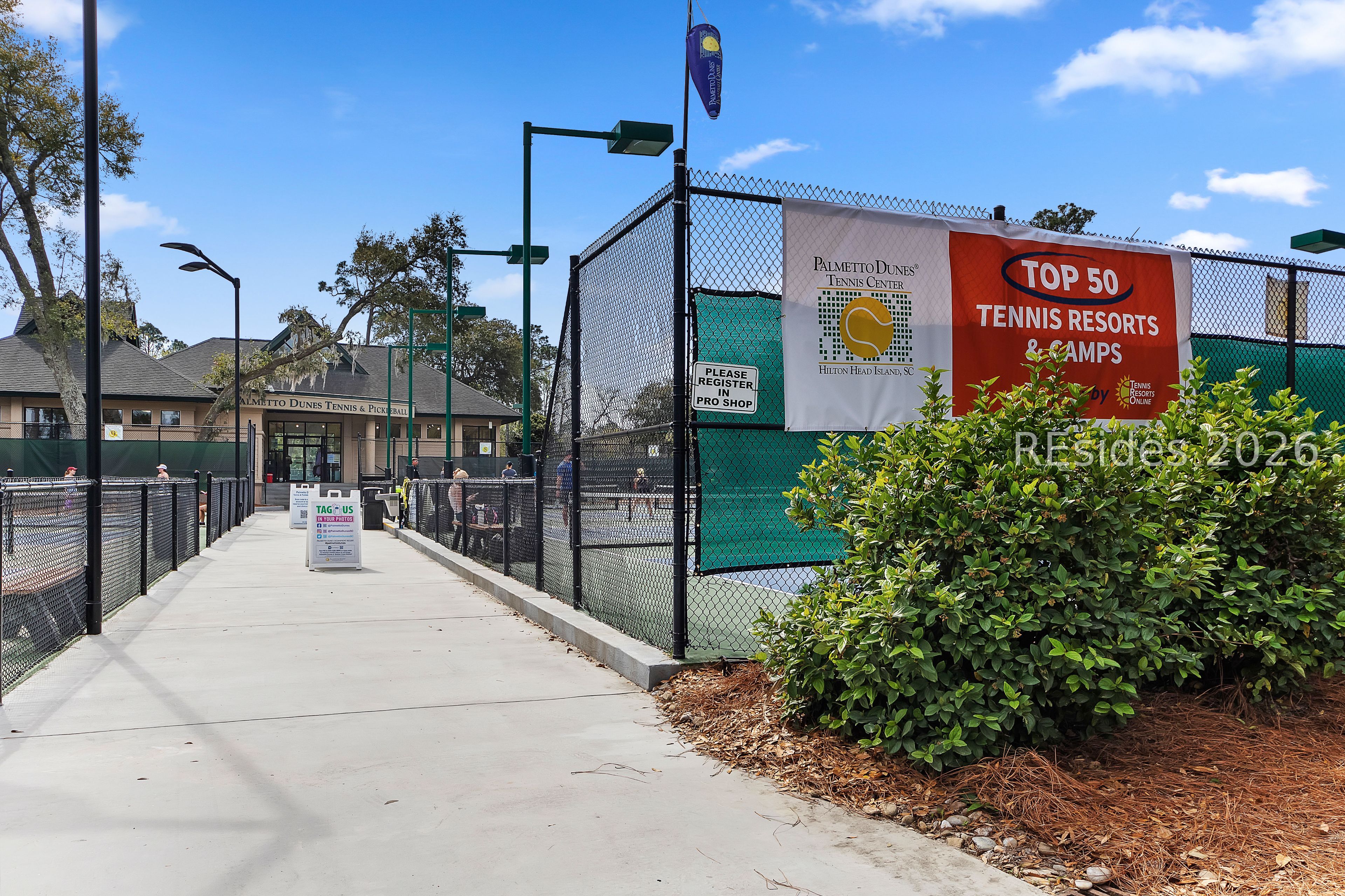 45 Queens Folly Road Unit: 640