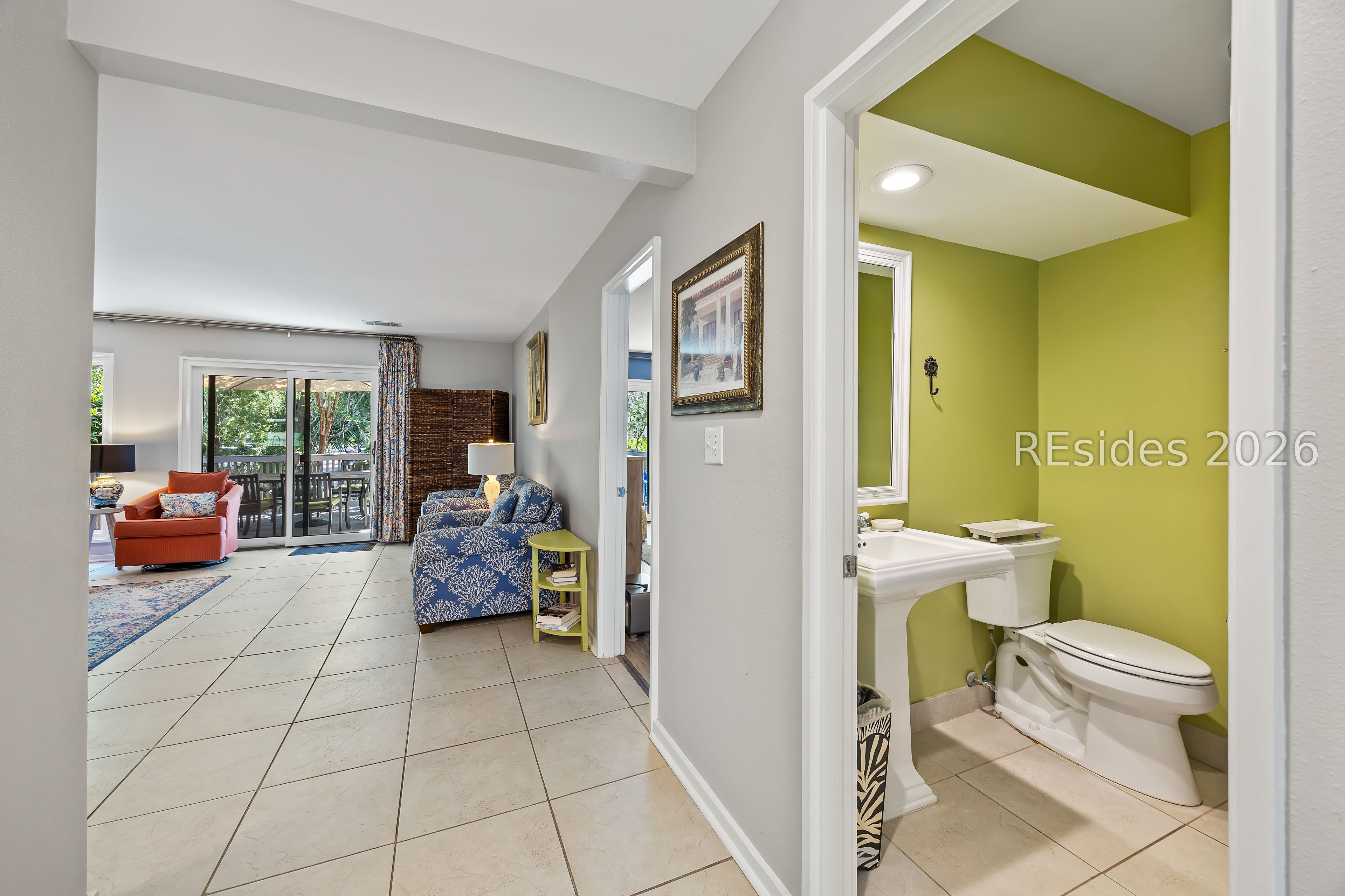 45 Queens Folly Road Unit: 640