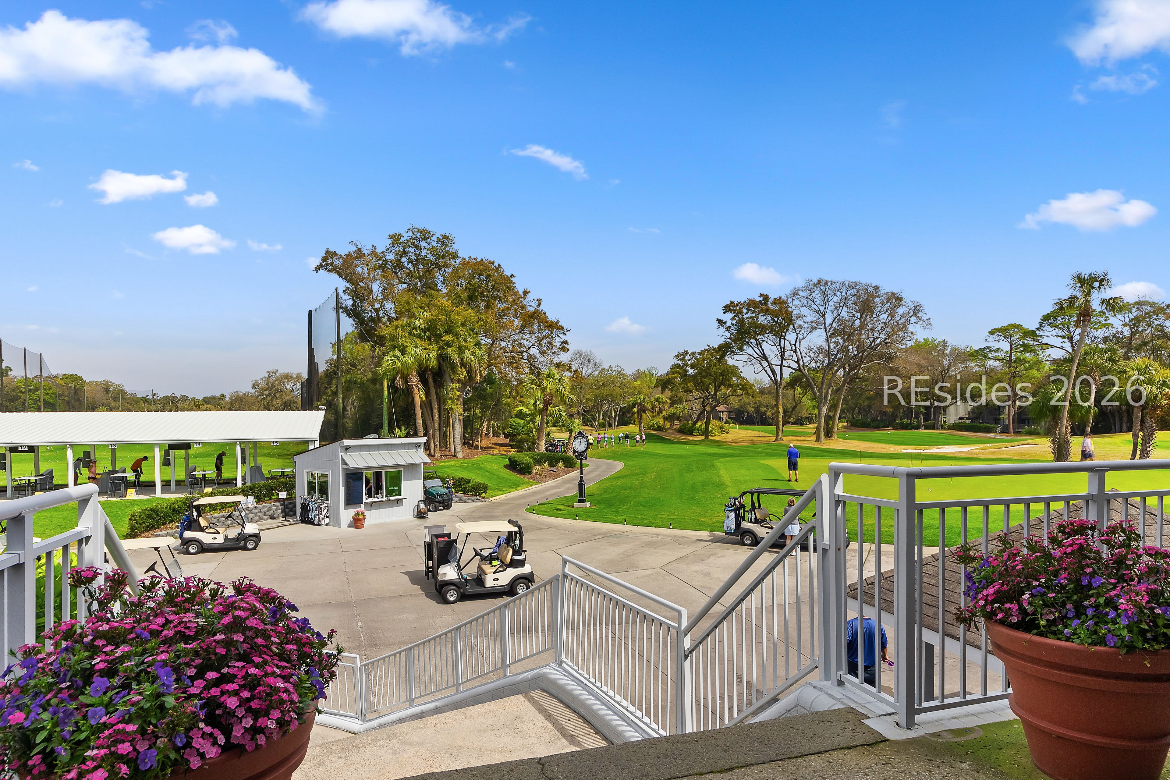 45 Queens Folly Road Unit: 640