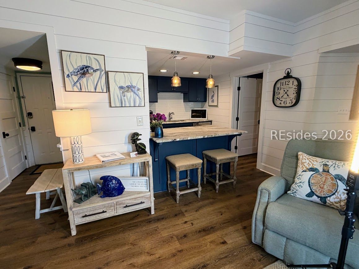 10 S Forest Beach Drive Unit: 104
