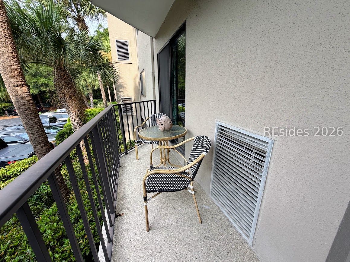 10 S Forest Beach Drive Unit: 104