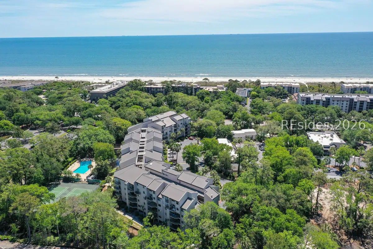 10 S Forest Beach Drive Unit: 104