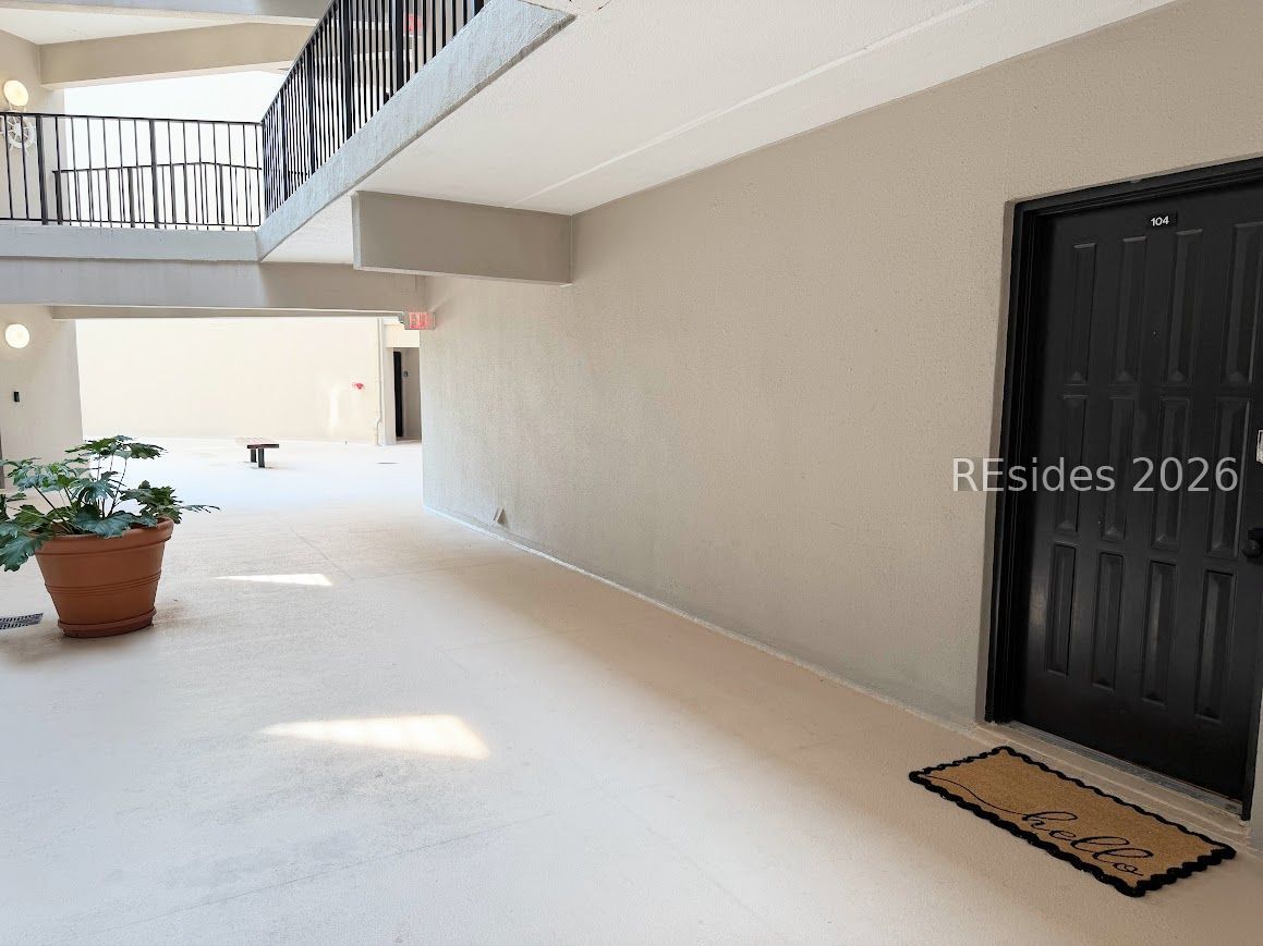 10 S Forest Beach Drive Unit: 104