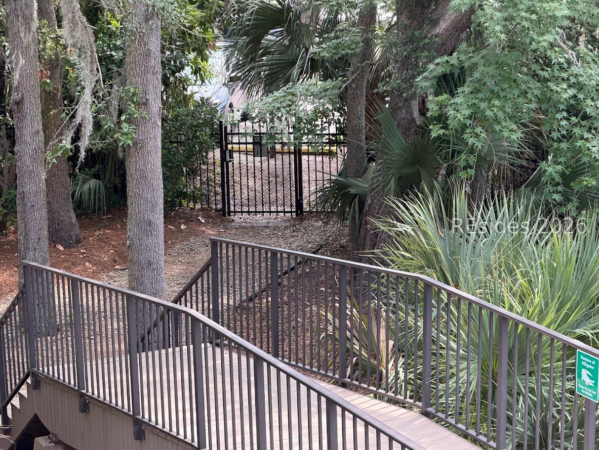 10 S Forest Beach Drive Unit: 104