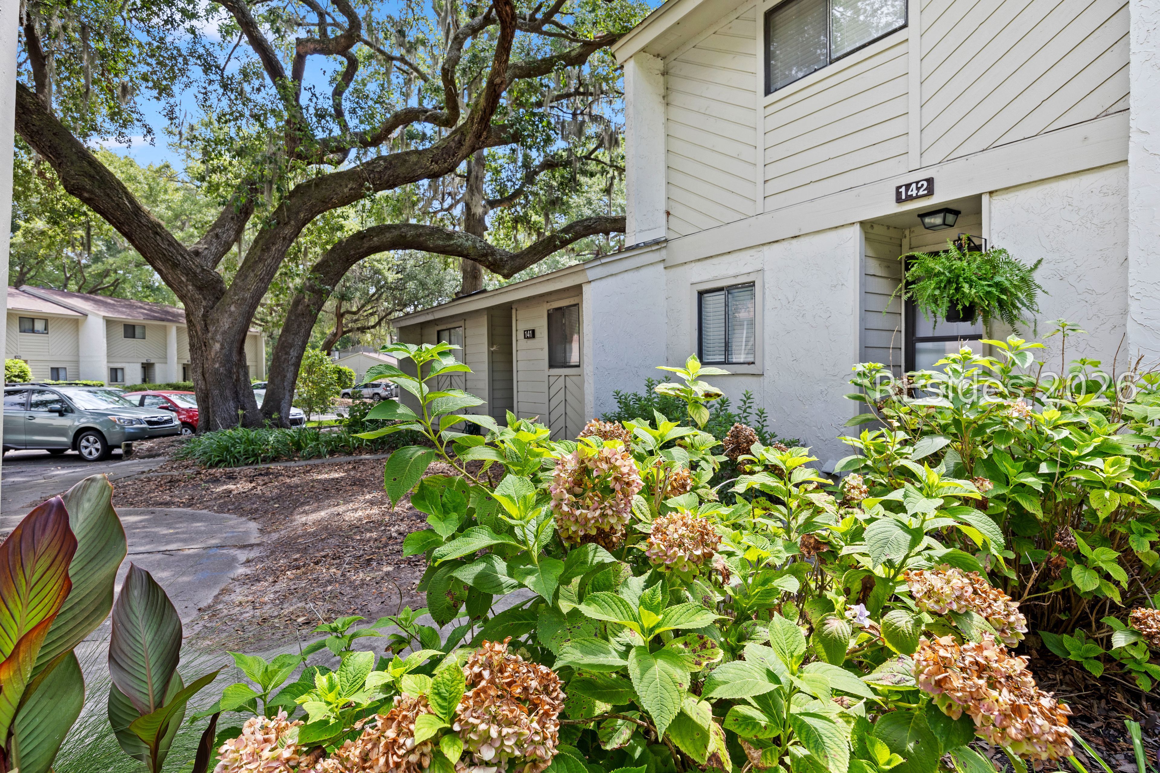 96 Mathews Drive Unit: 142