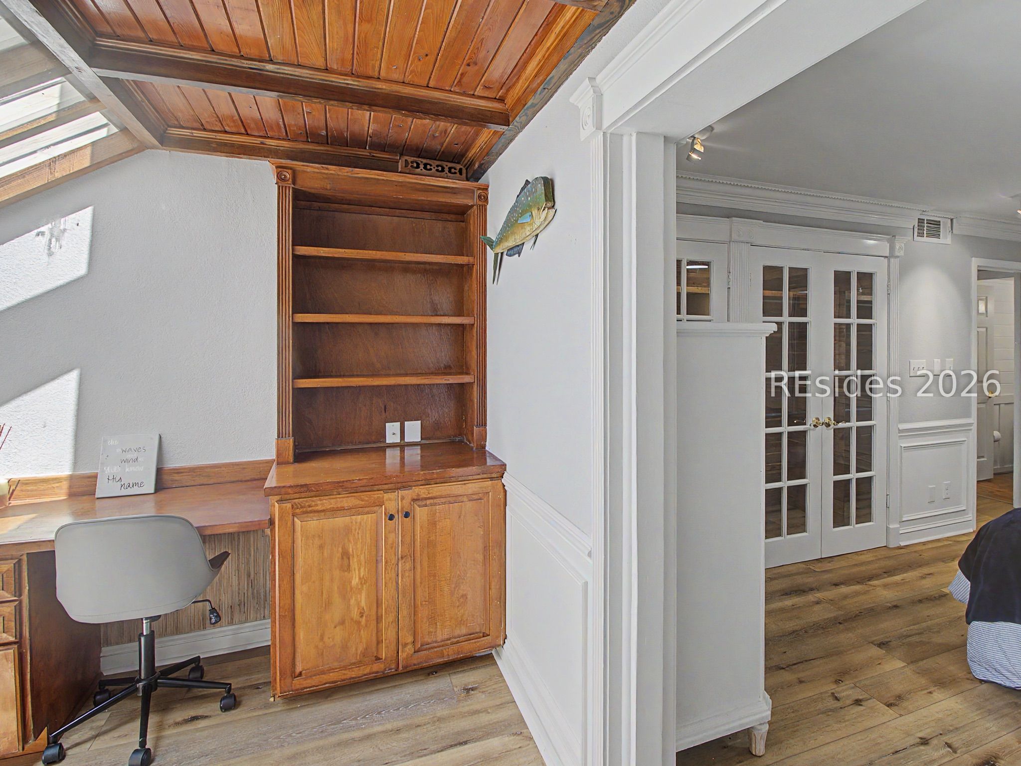 90 Helmsman Way Unit: 101B