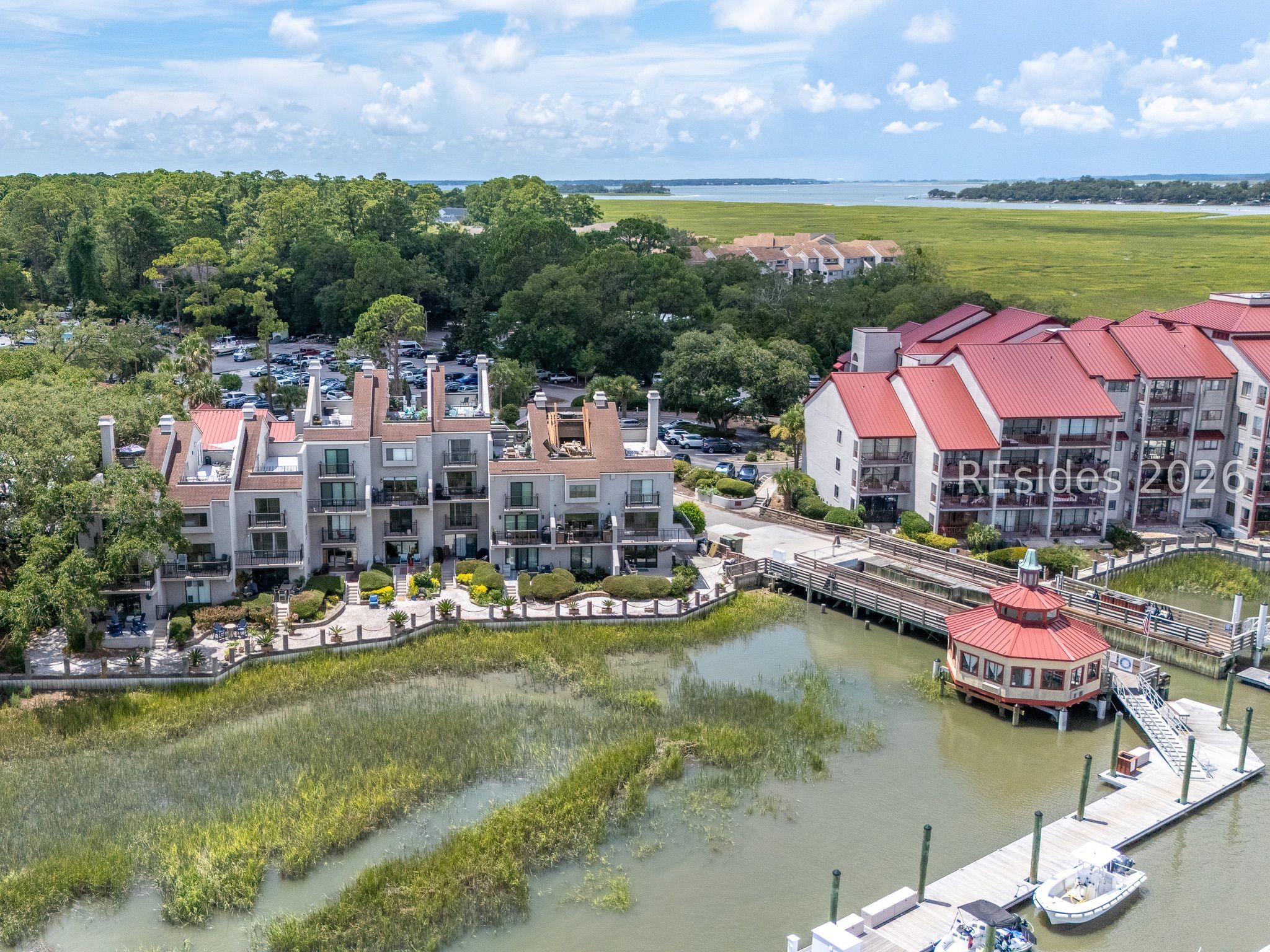 90 Helmsman Way Unit: 101B