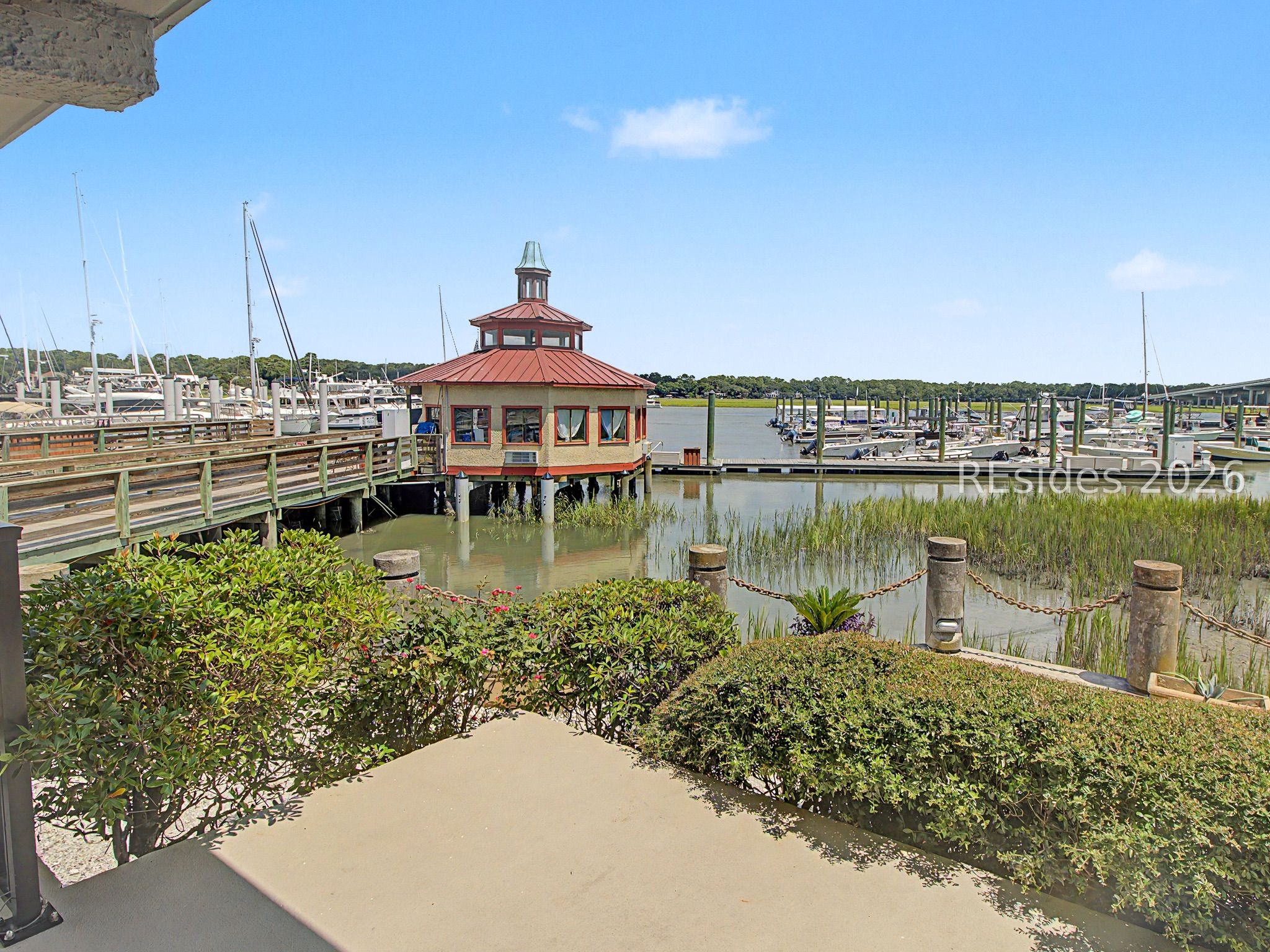 90 Helmsman Way Unit: 101B