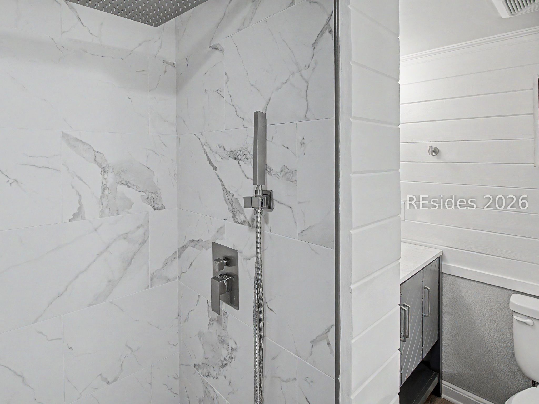 90 Helmsman Way Unit: 101B