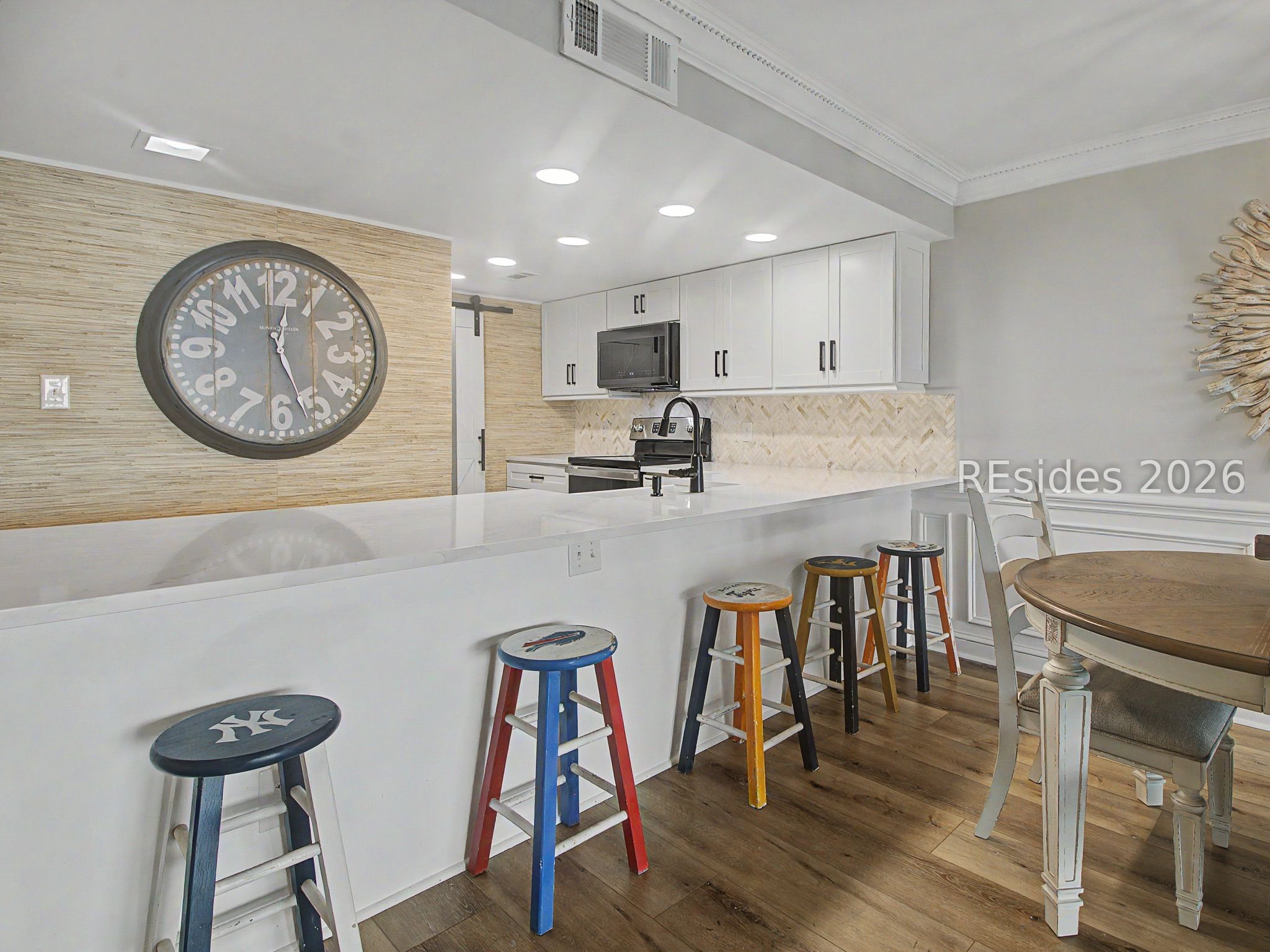 90 Helmsman Way Unit: 101B