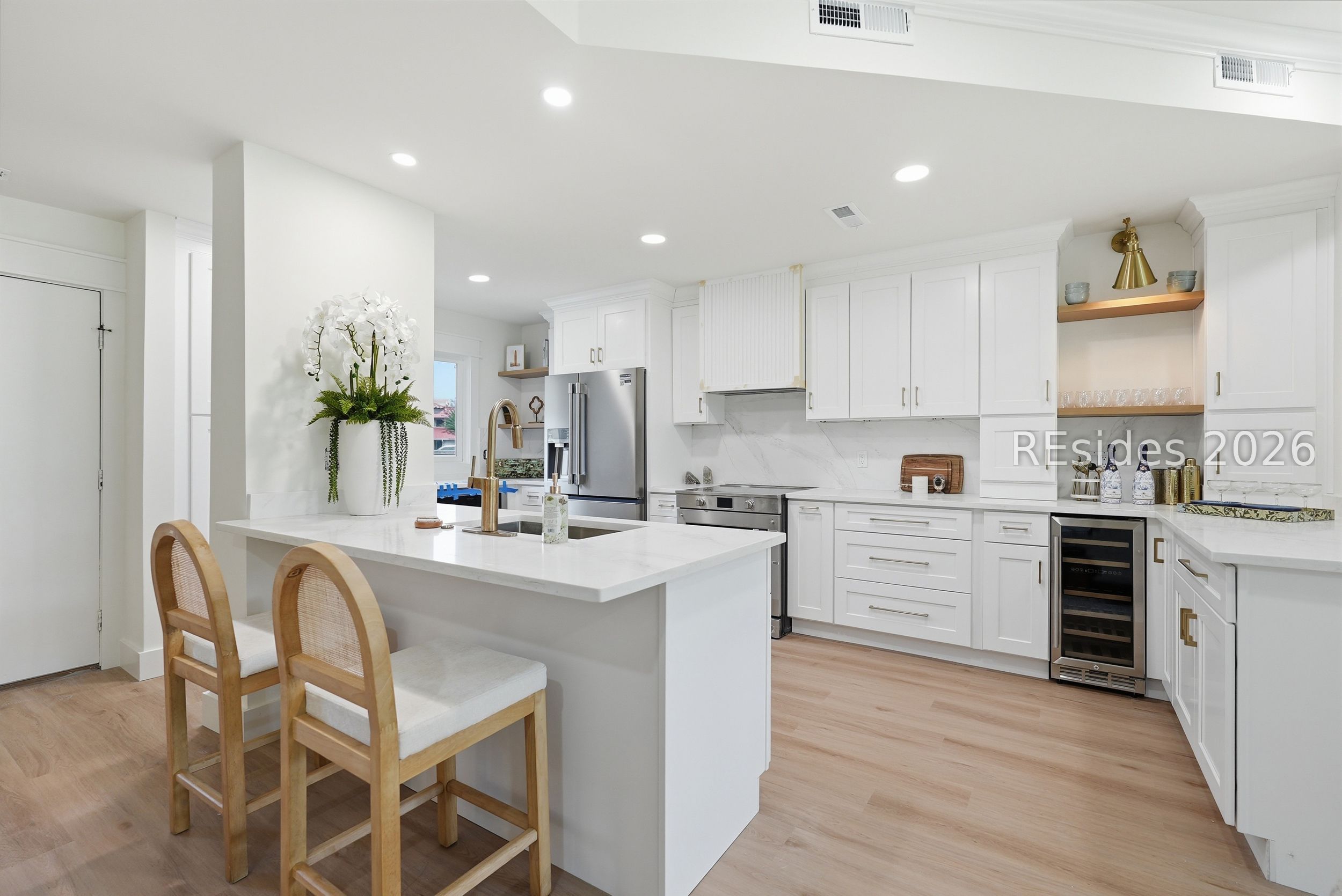 5 Newport Drive Unit: 7102