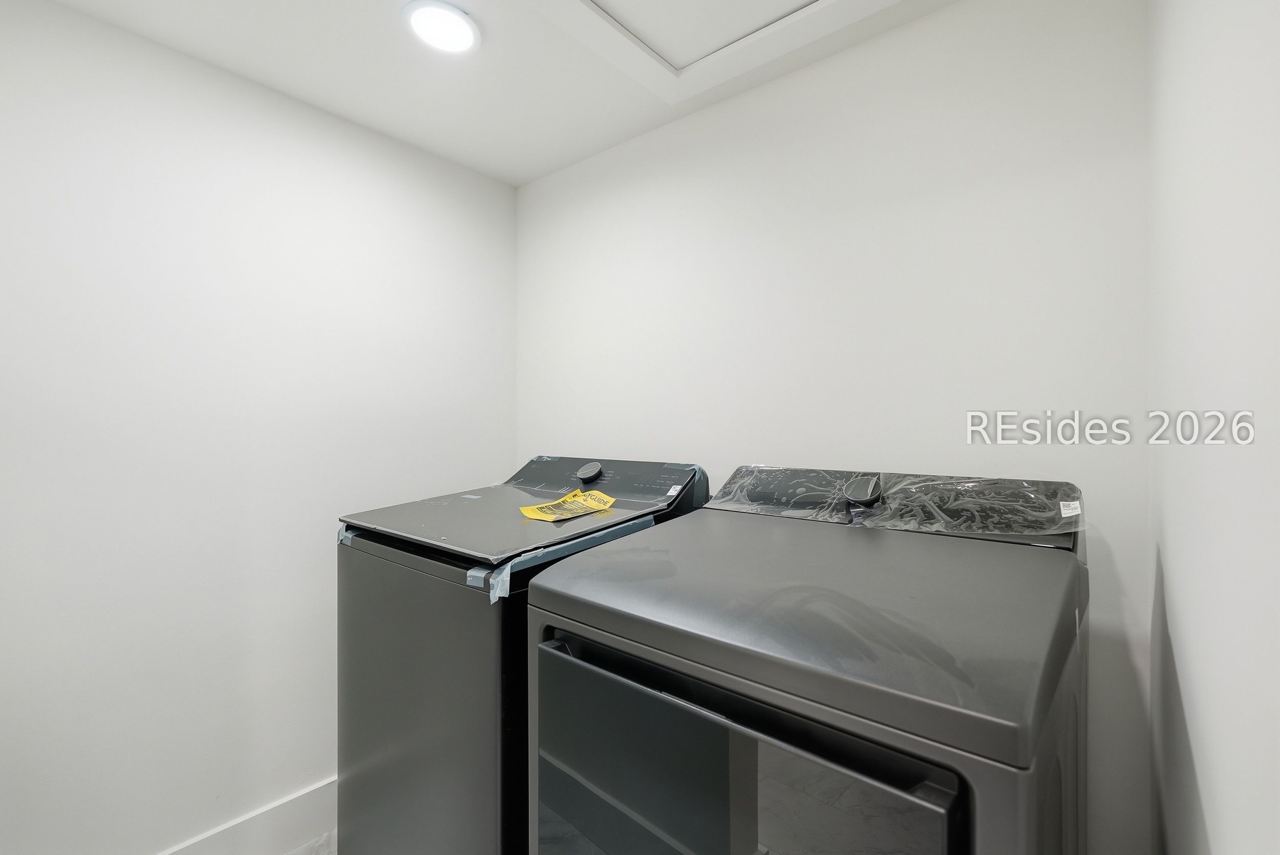 5 Newport Drive Unit: 7102