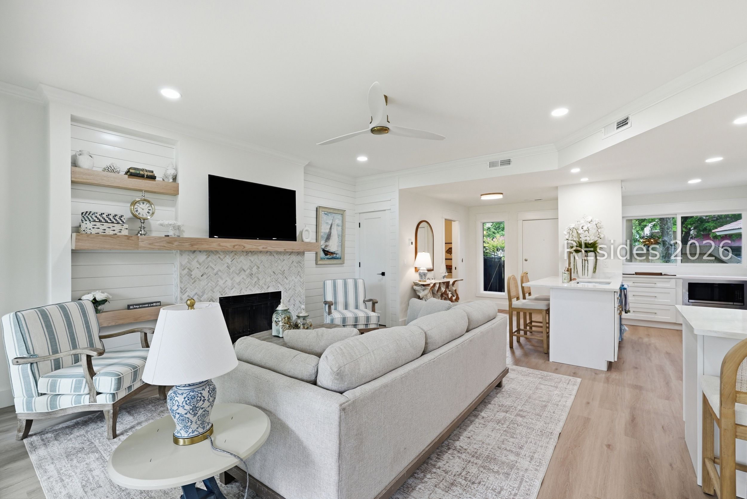 5 Newport Drive Unit: 7102