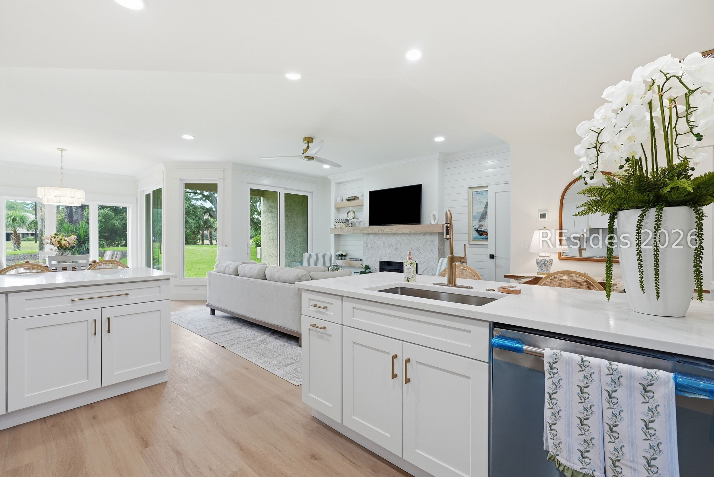 5 Newport Drive Unit: 7102