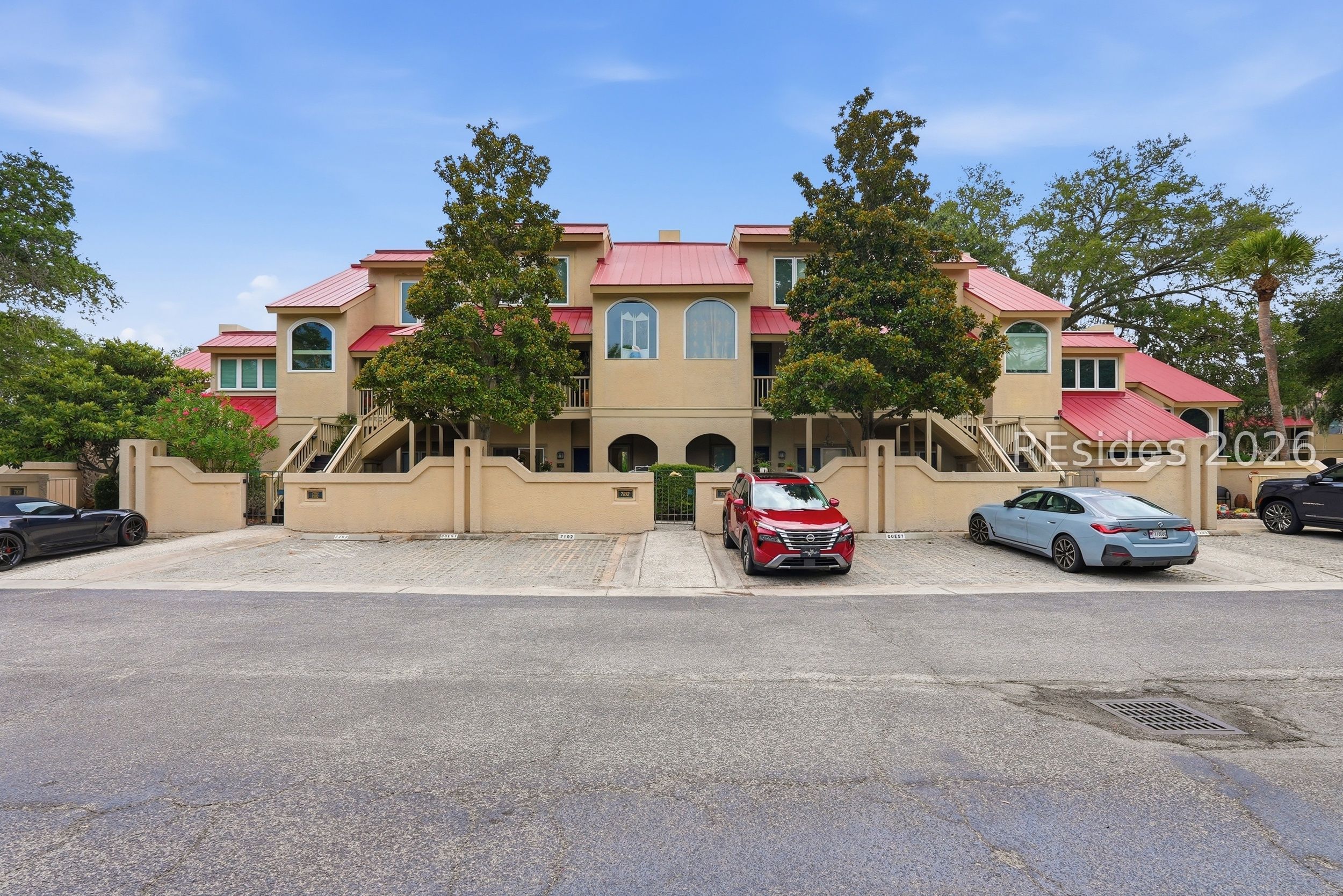 5 Newport Drive Unit: 7102