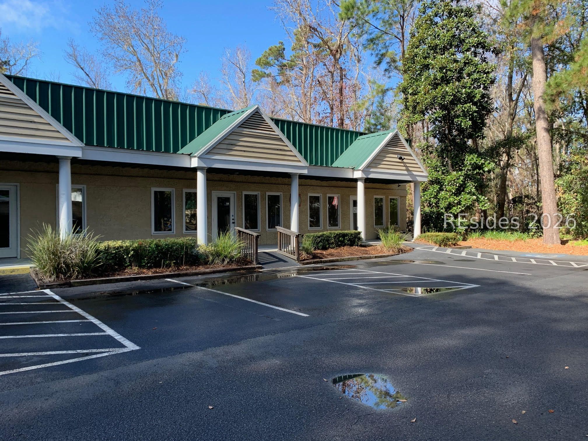 3 Mathews Court