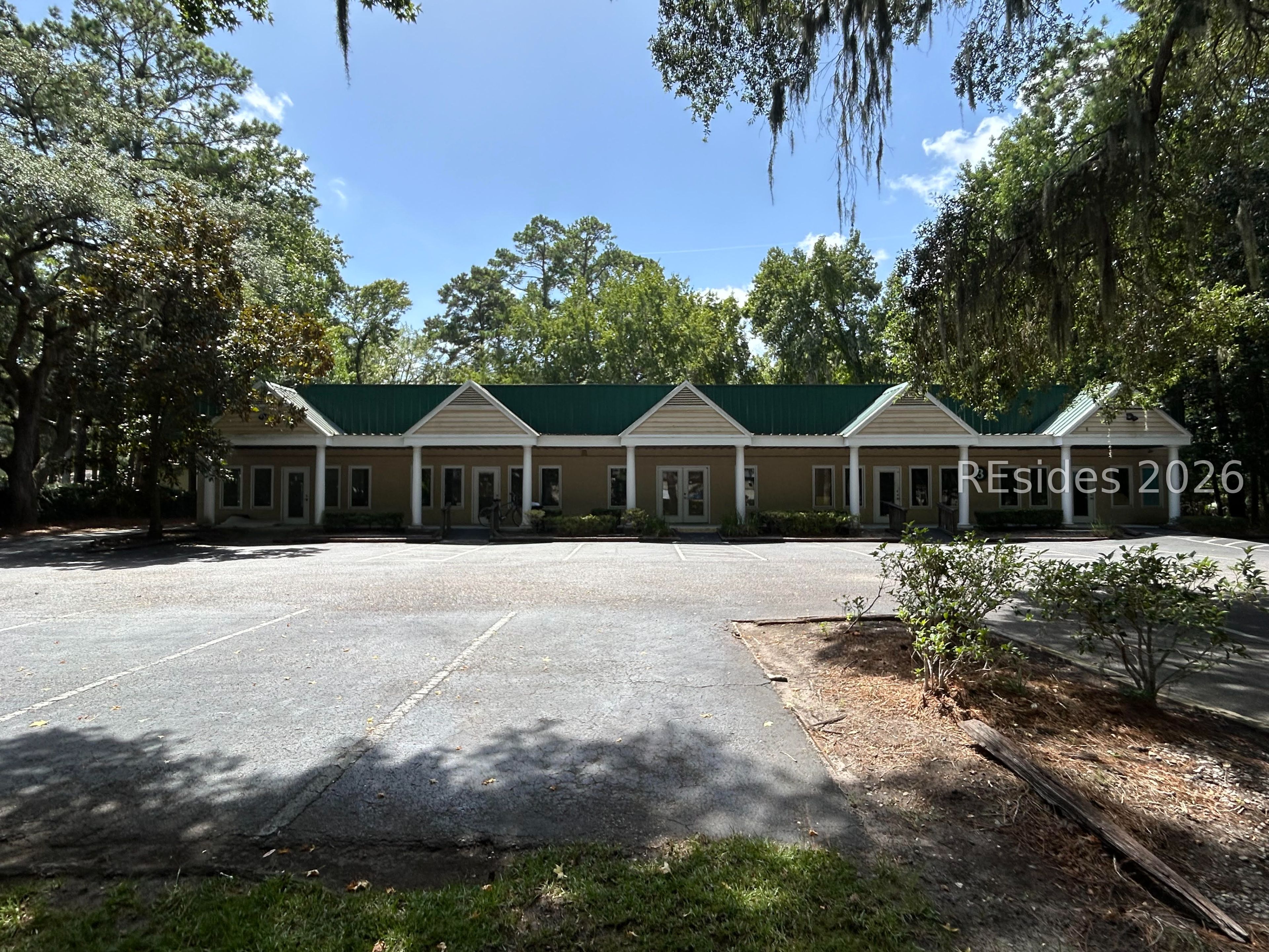 3 Mathews Court