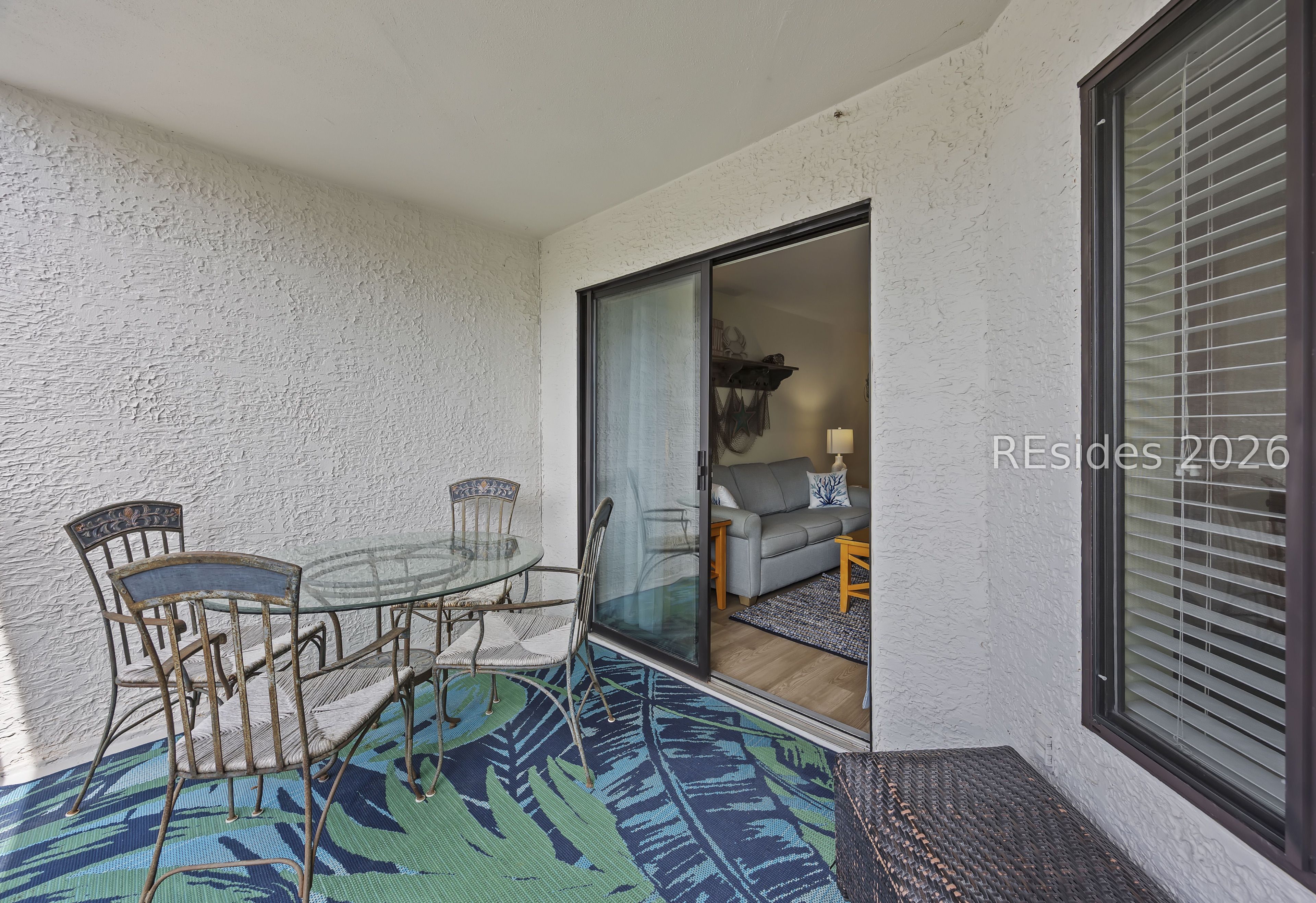 10 Lemoyne Avenue Unit: 413
