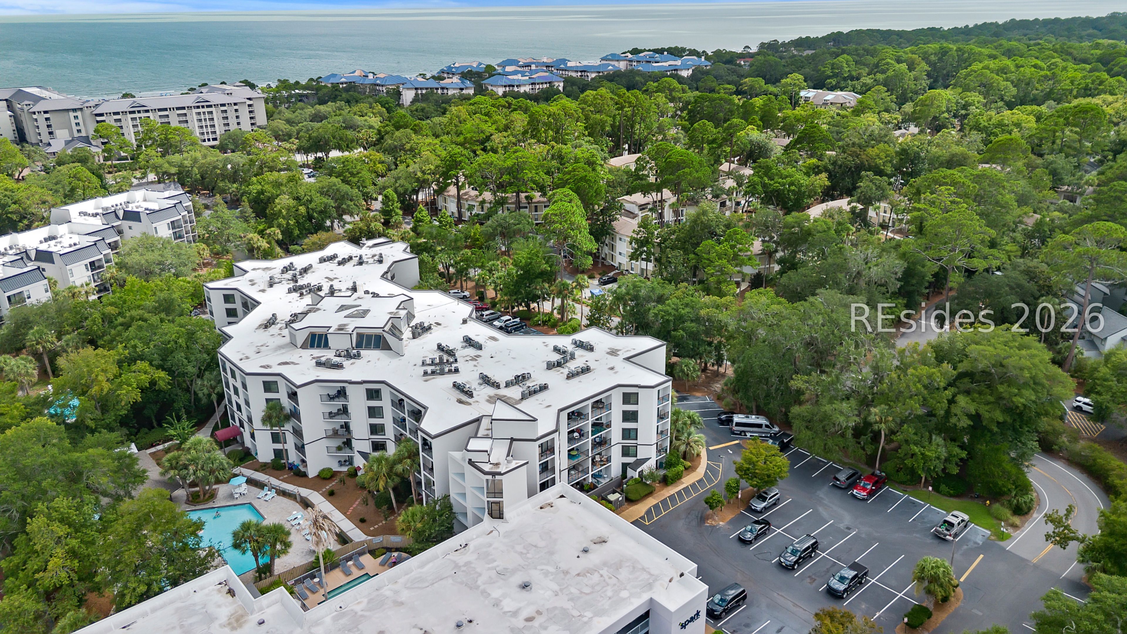 10 Lemoyne Avenue Unit: 413