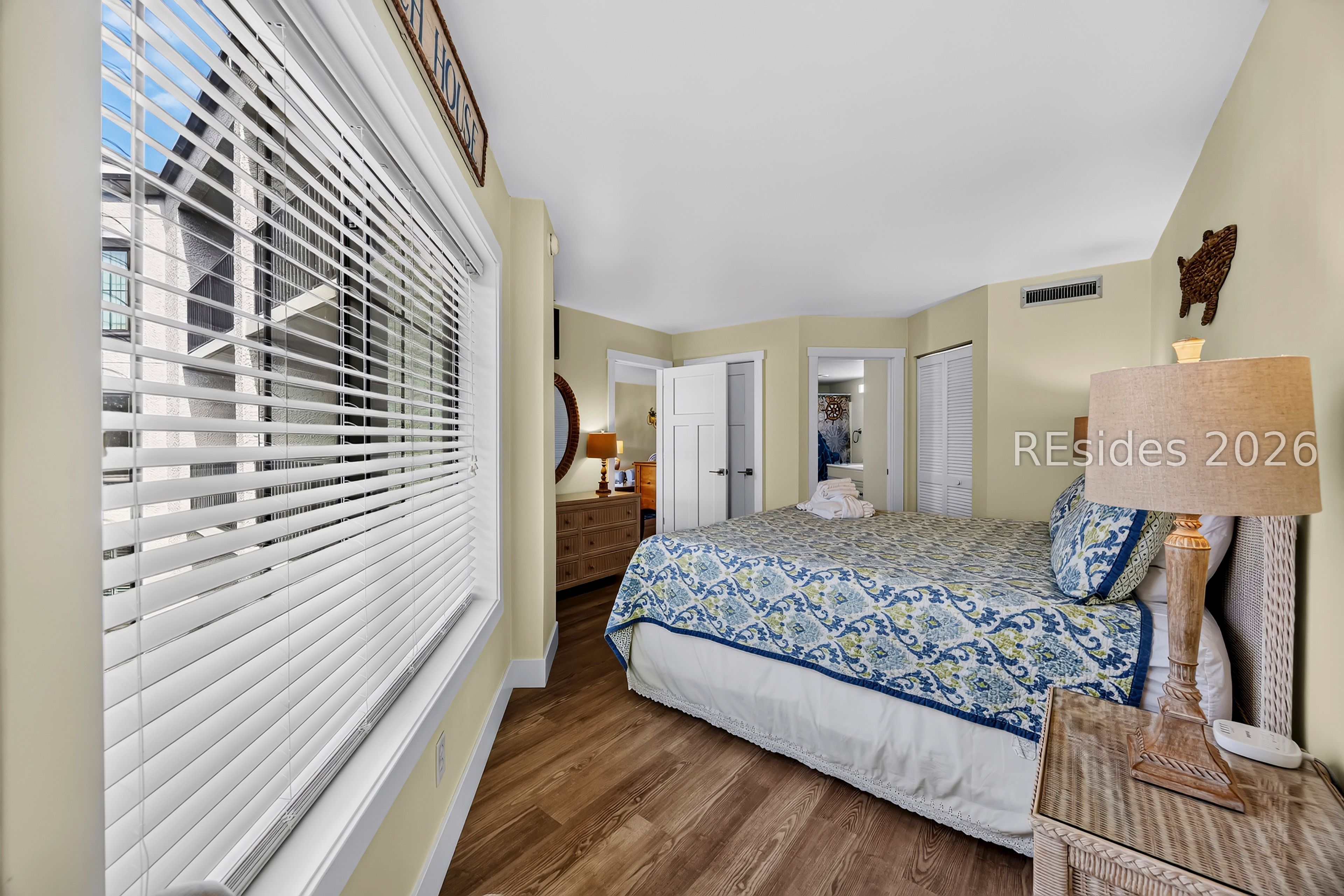 10 Lemoyne Avenue Unit: 413