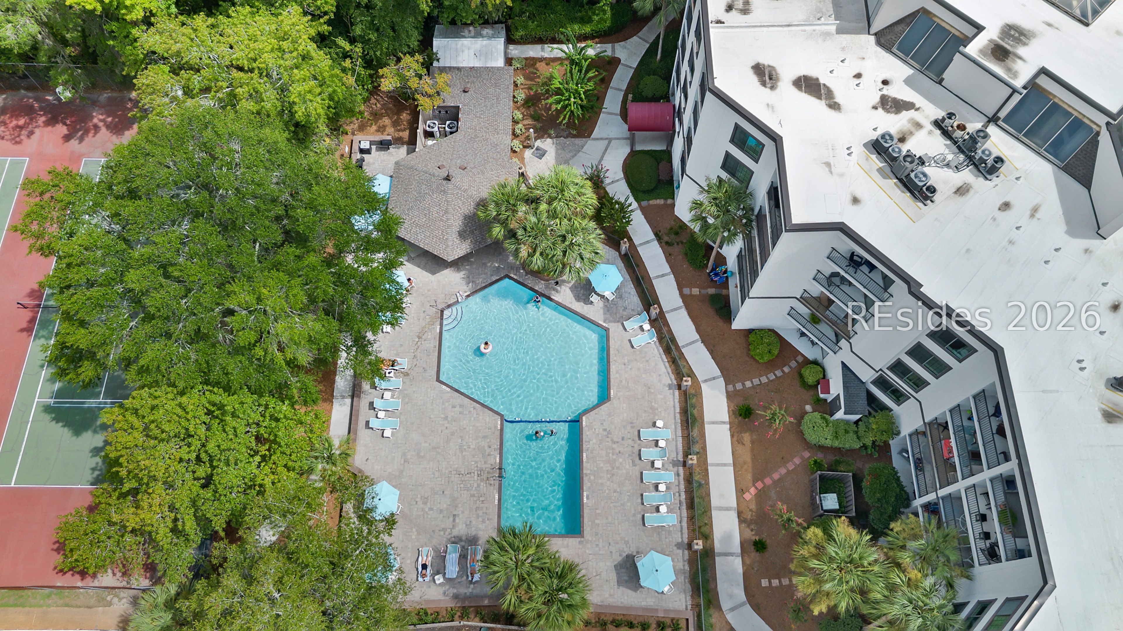 10 Lemoyne Avenue Unit: 413