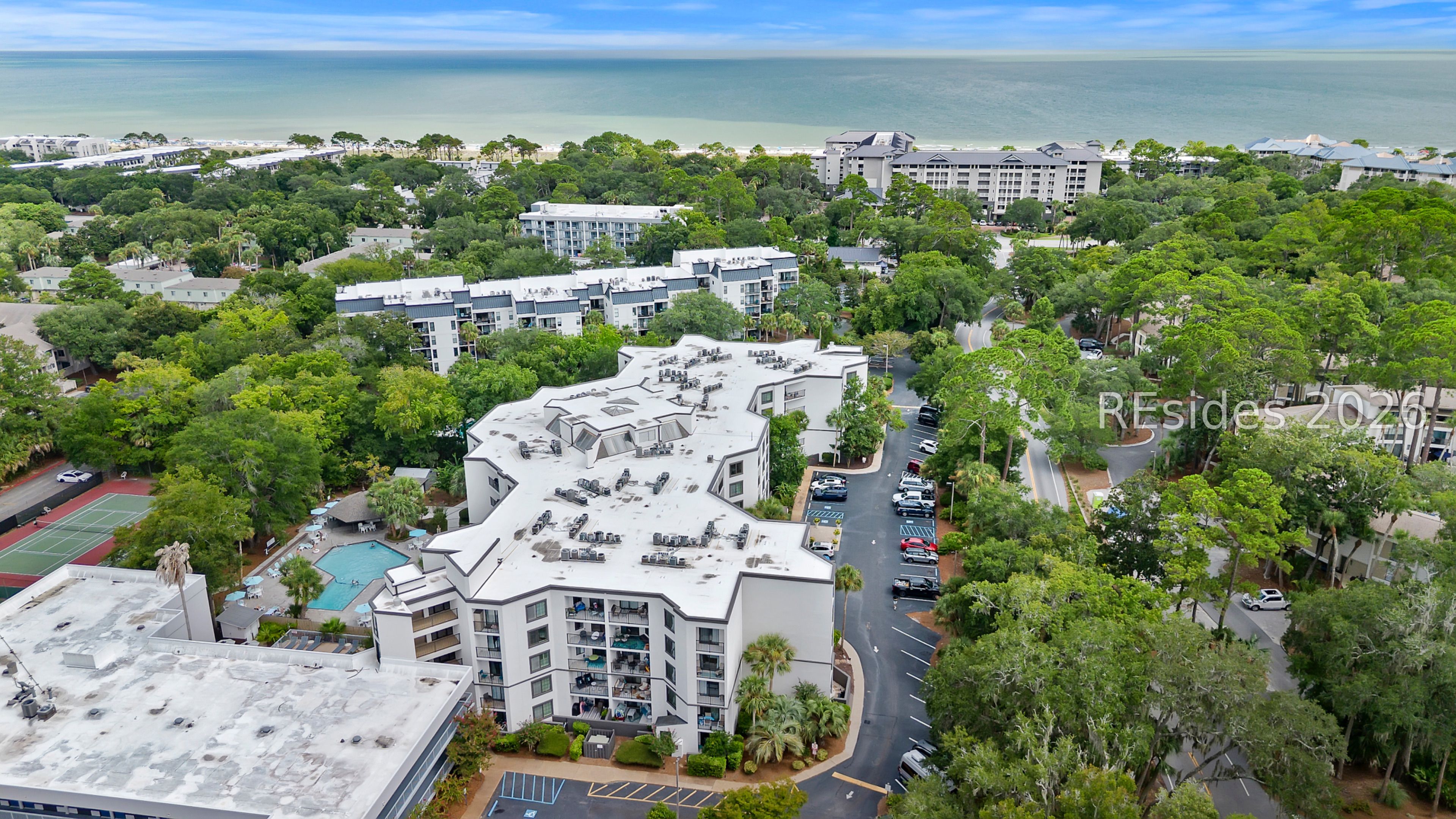 10 Lemoyne Avenue Unit: 413