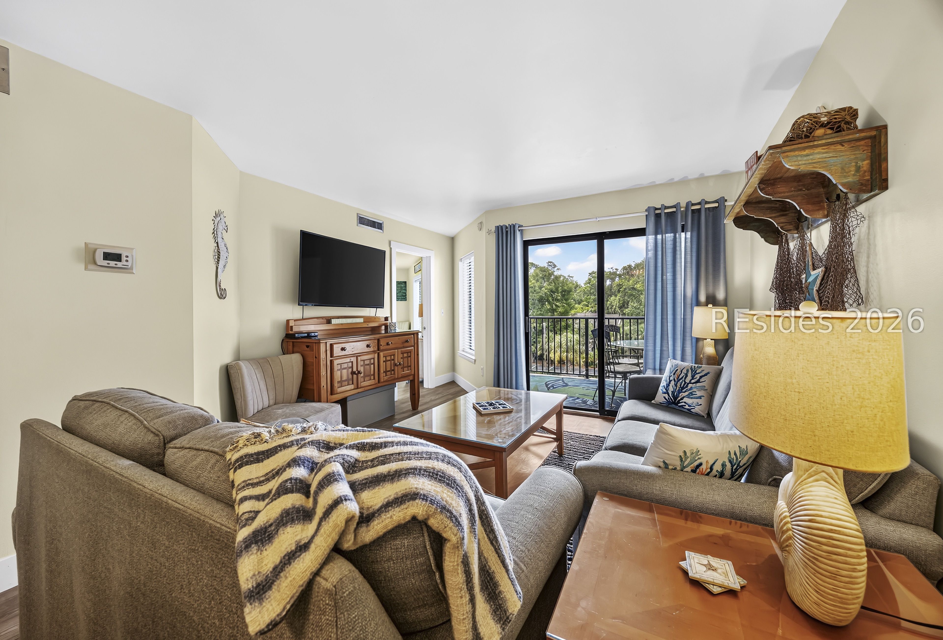 10 Lemoyne Avenue Unit: 413