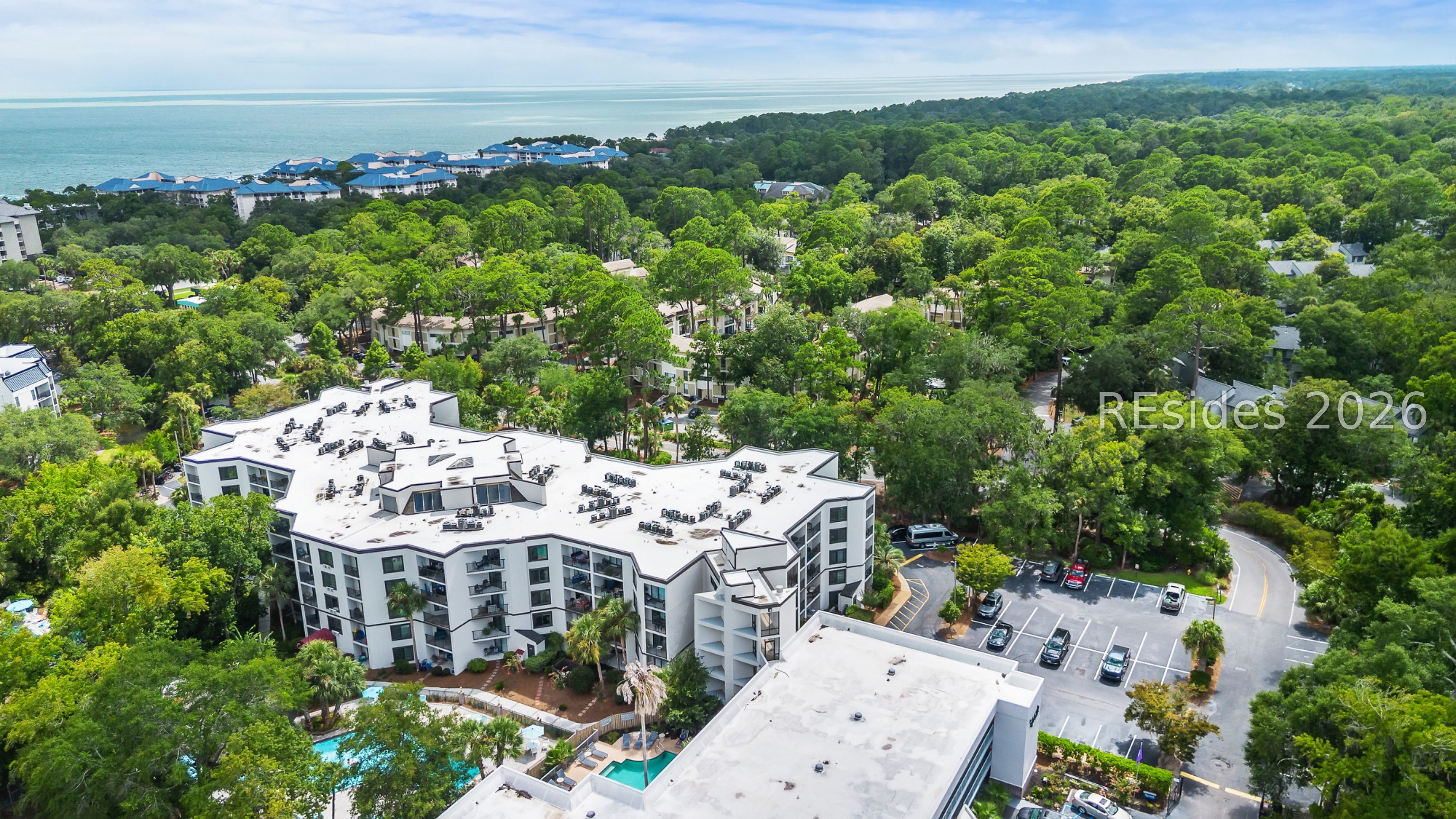 10 Lemoyne Avenue Unit: 413