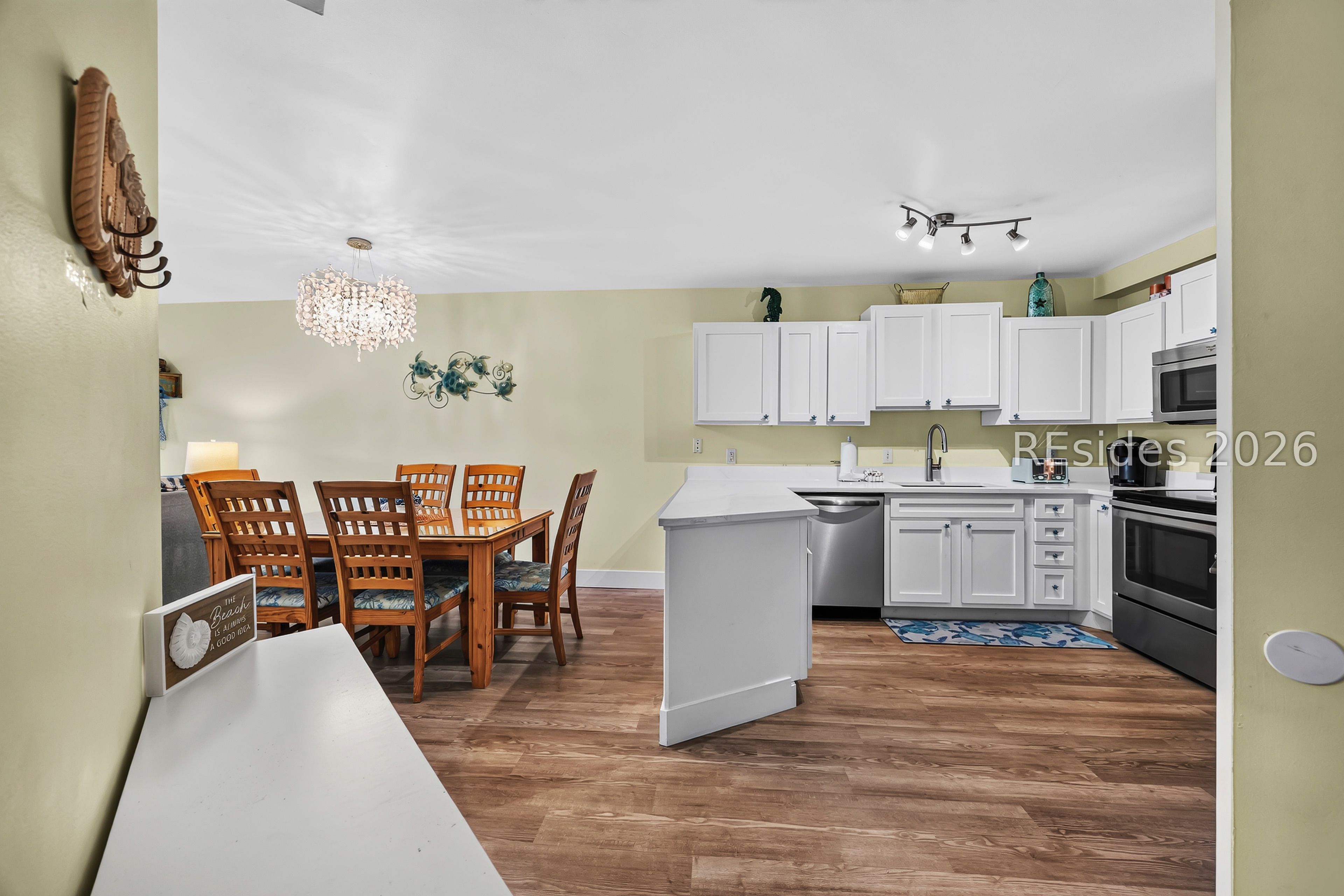 10 Lemoyne Avenue Unit: 413