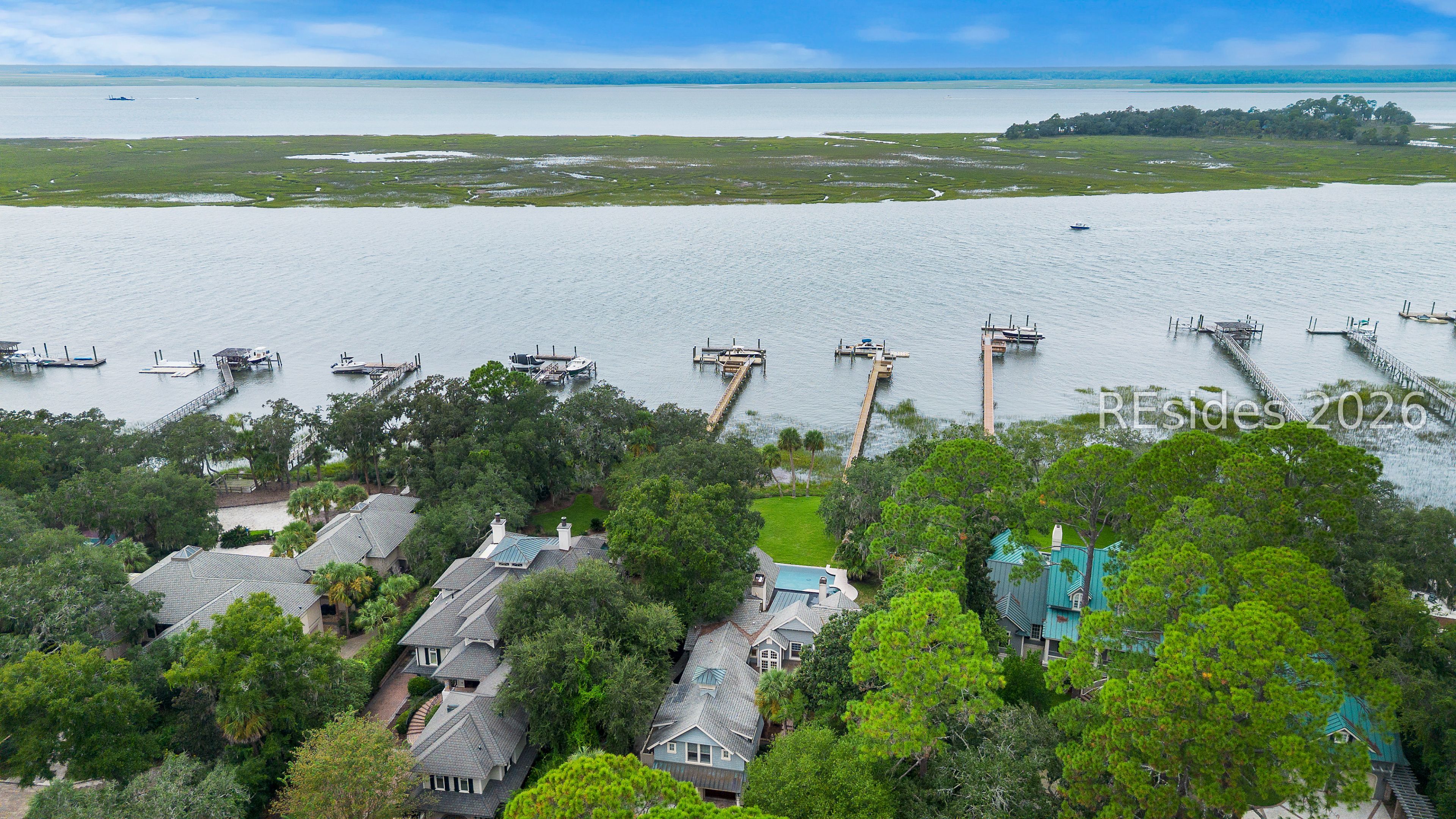 53 N Calibogue Cay Road