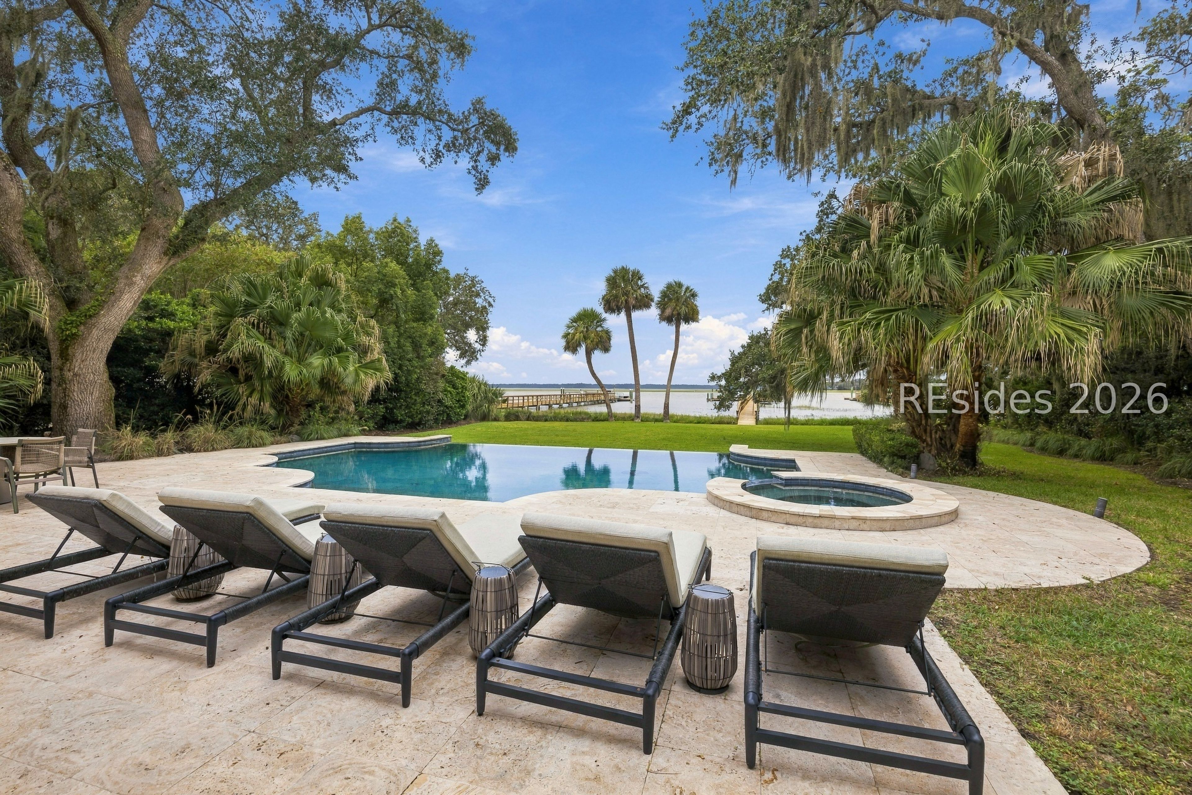 53 N Calibogue Cay Road