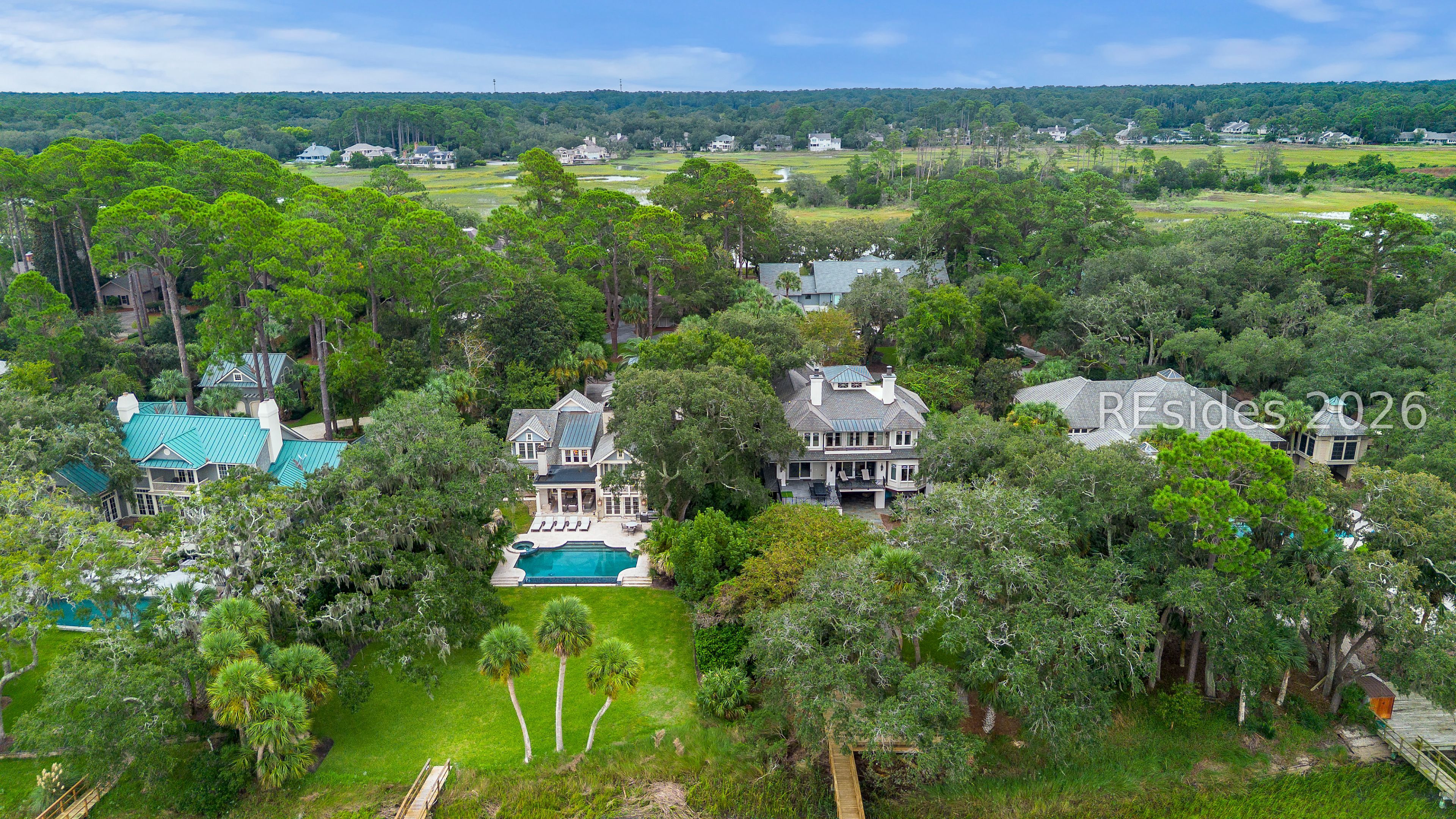 53 N Calibogue Cay Road