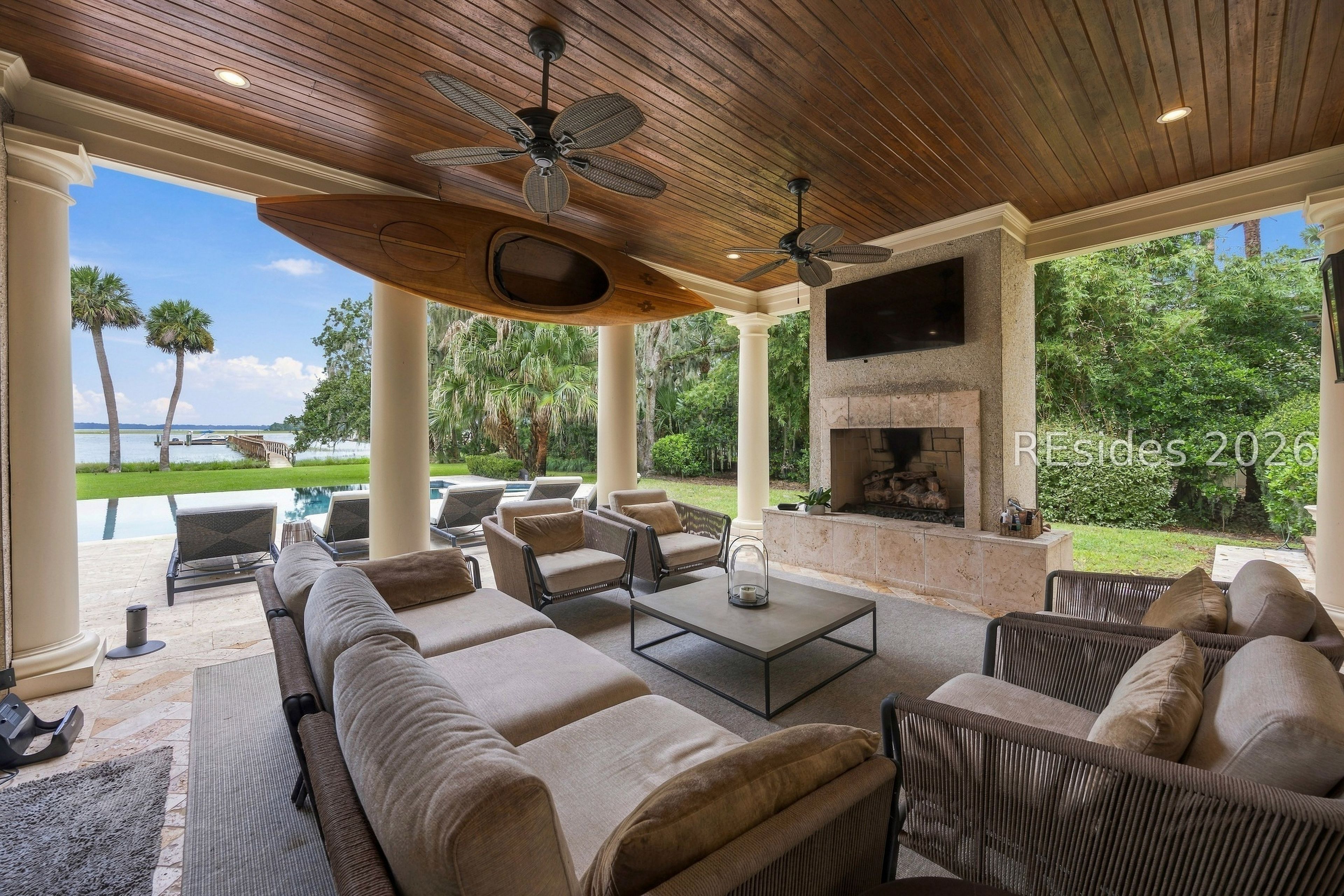 53 N Calibogue Cay Road