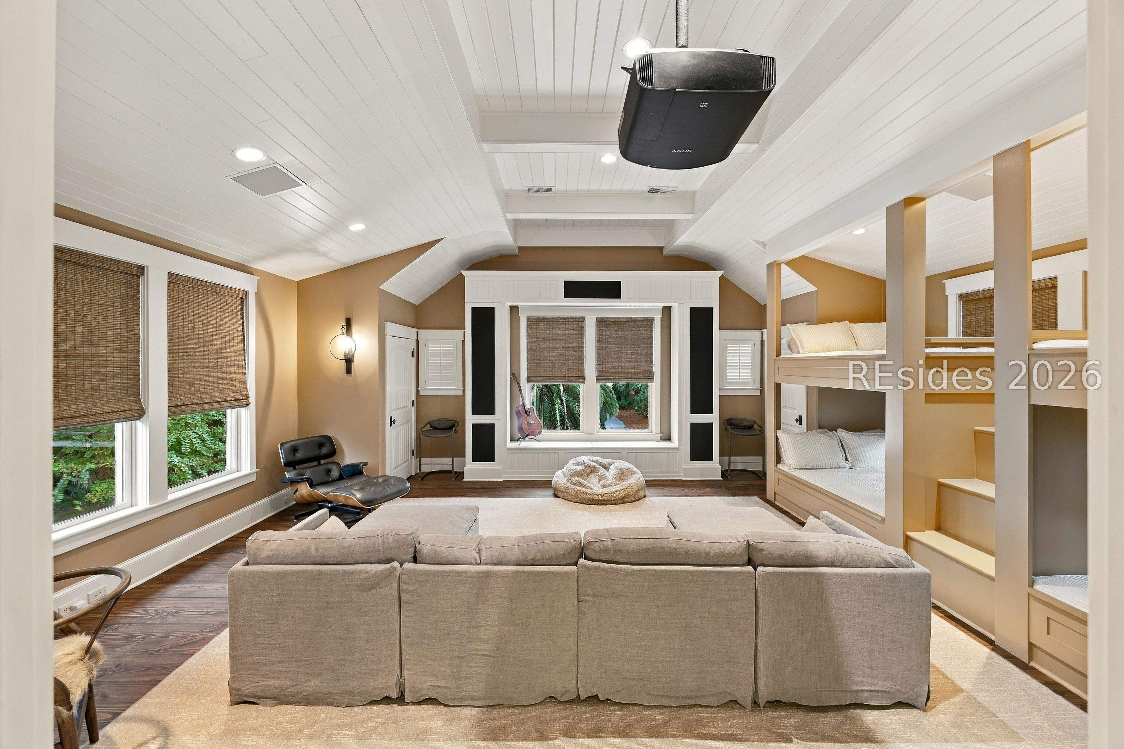 53 N Calibogue Cay Road