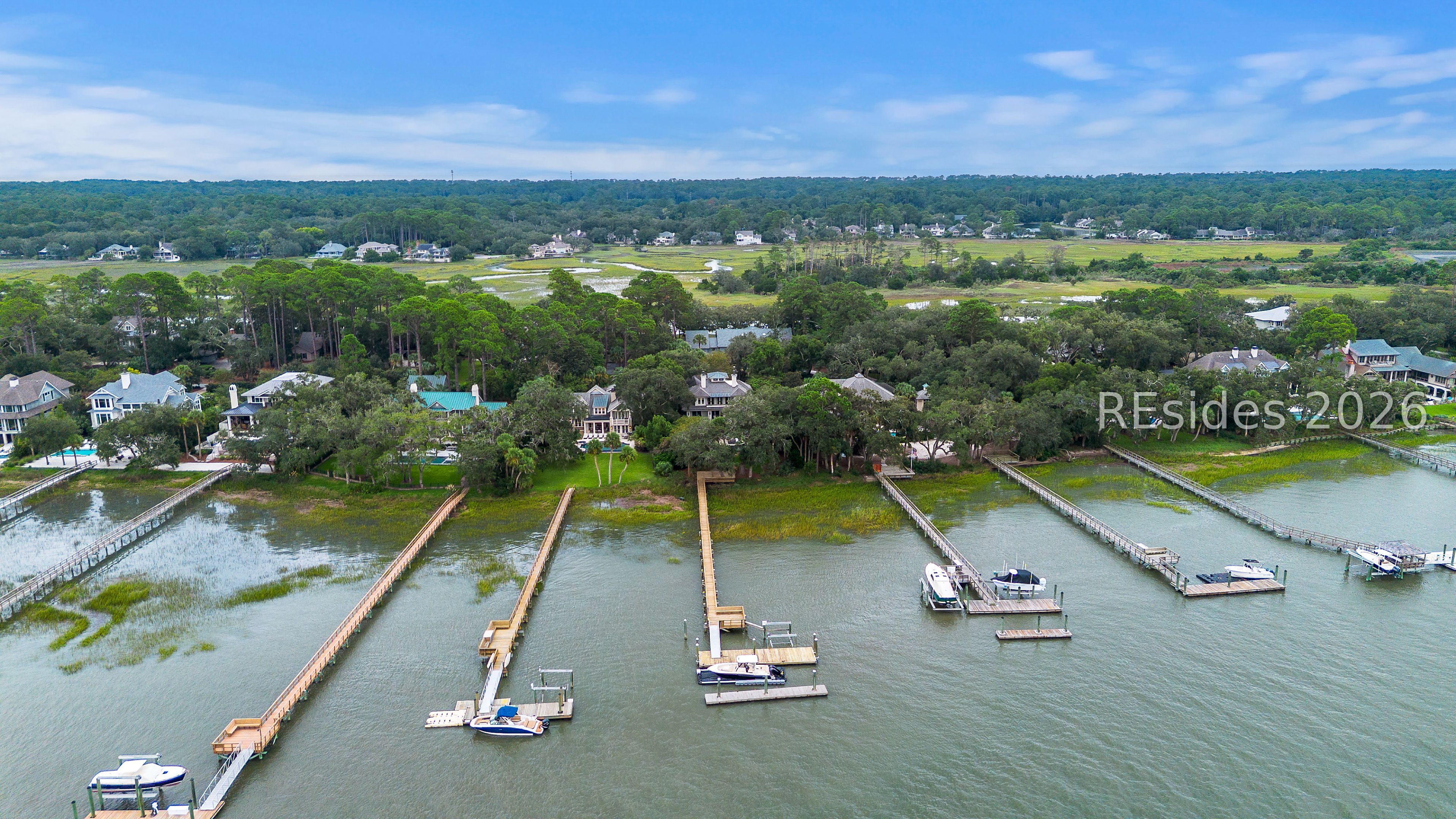 53 N Calibogue Cay Road