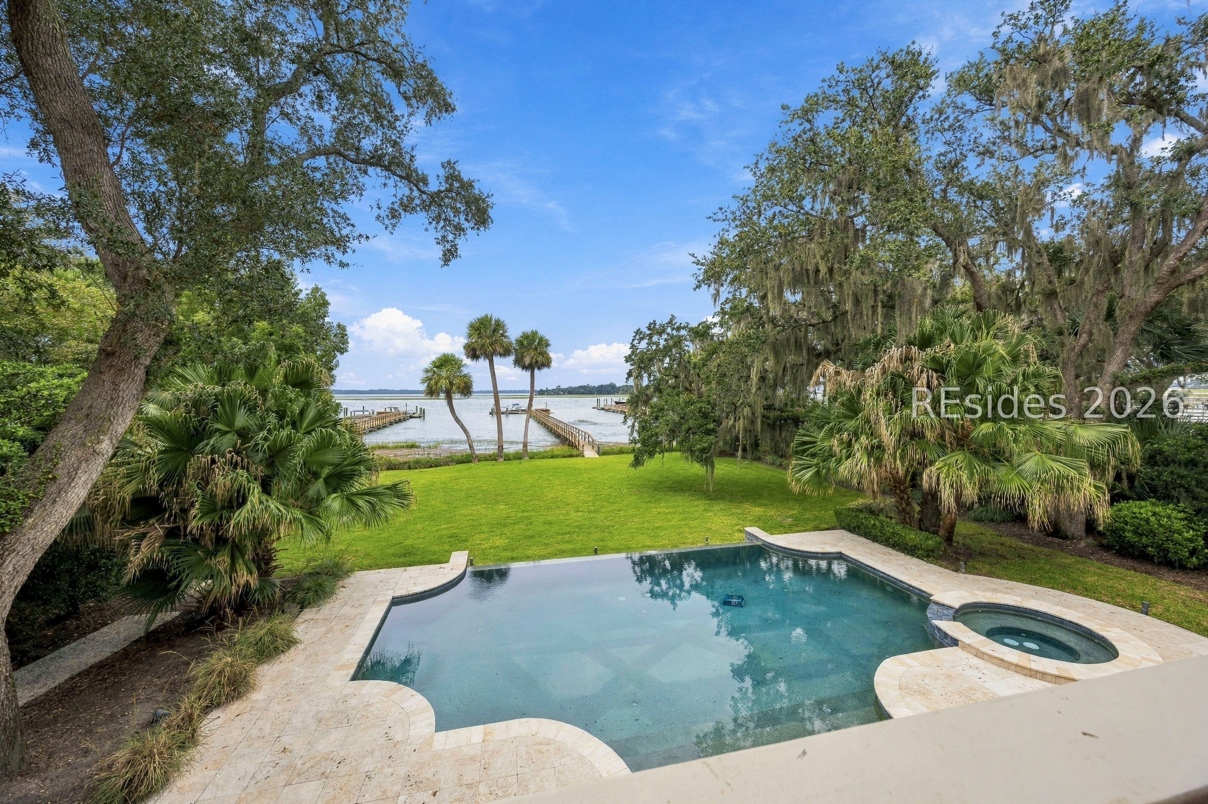 53 N Calibogue Cay Road