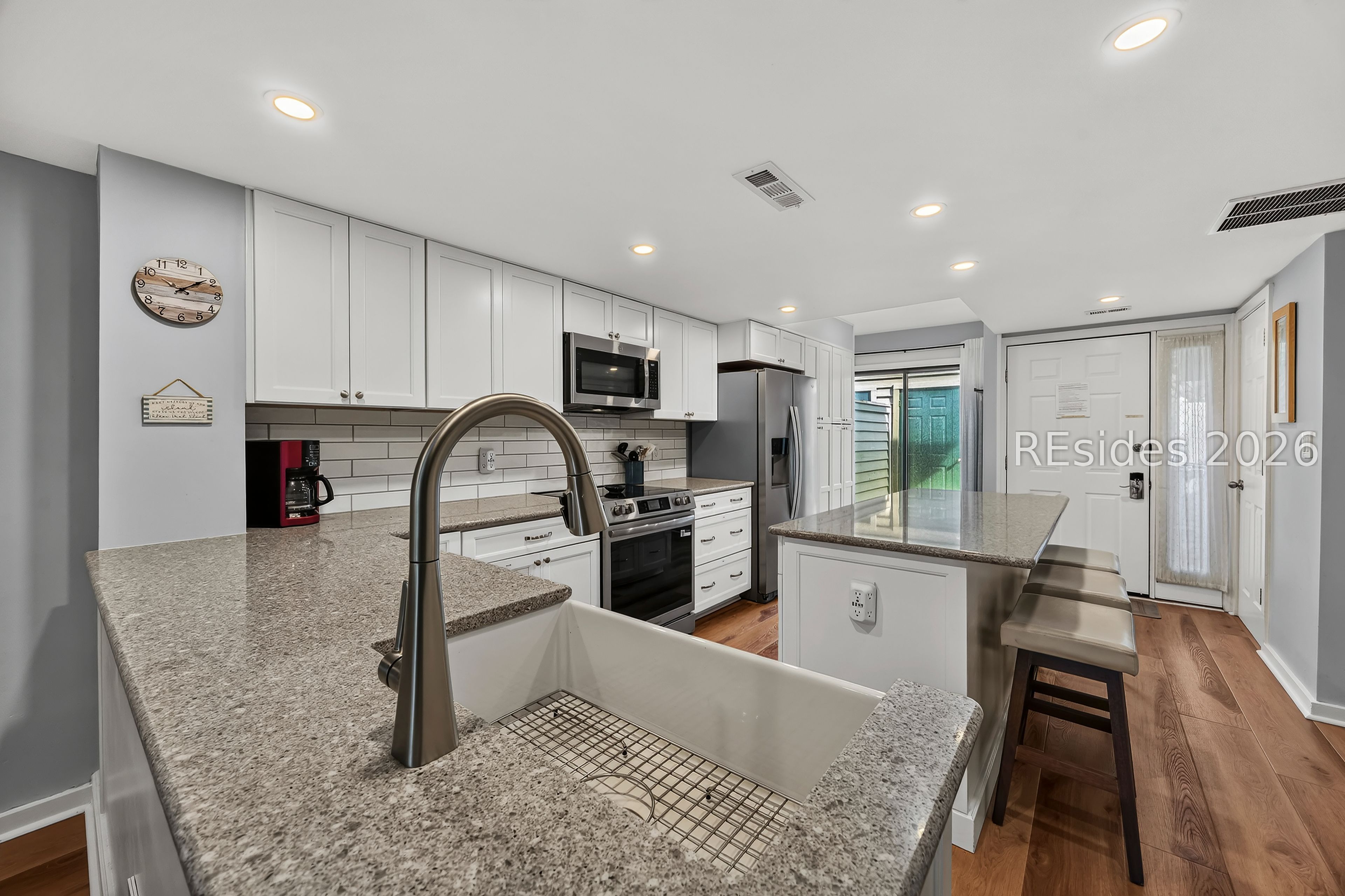 113 Shipyard Drive Unit: 182