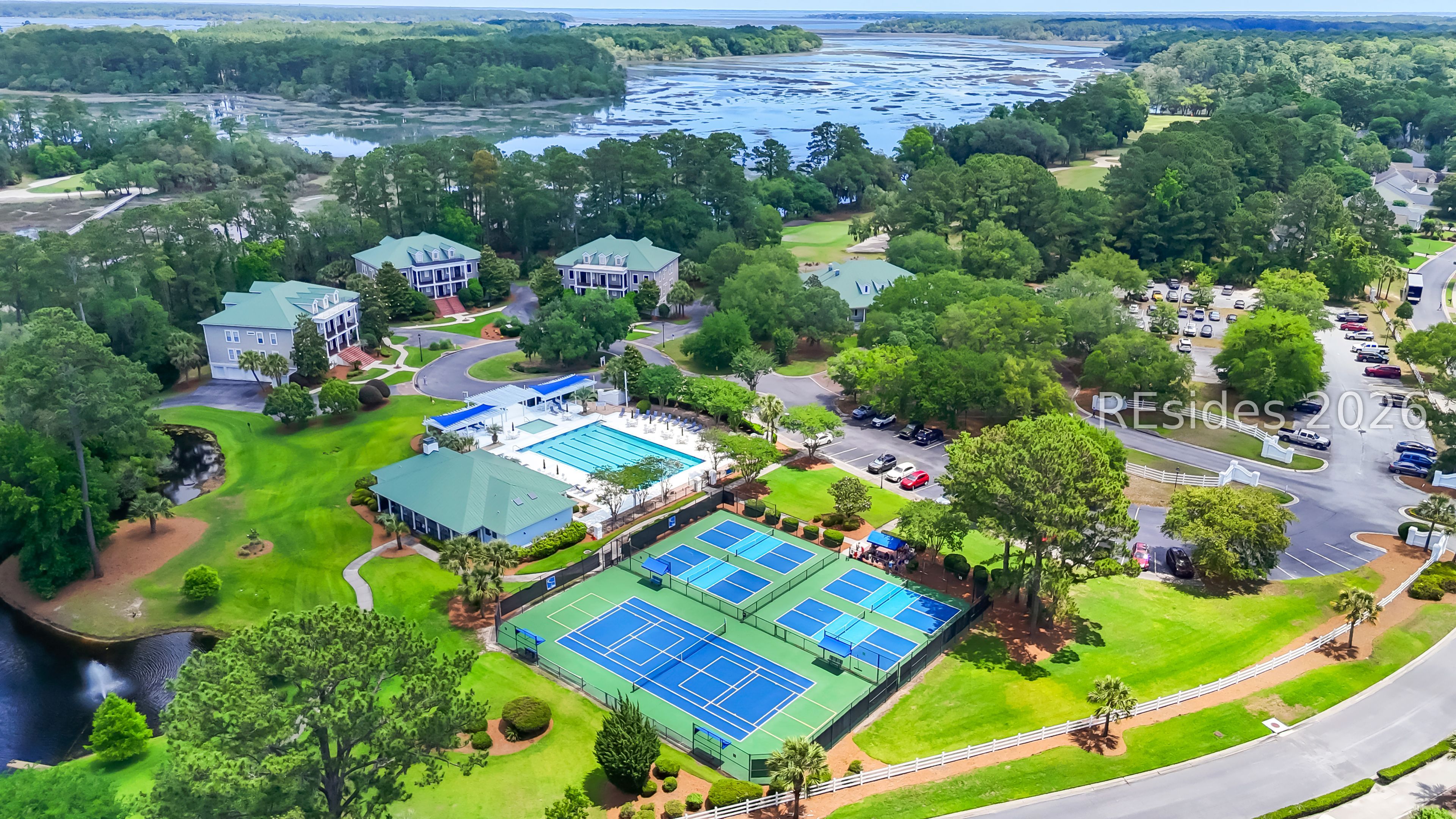 14 South Point Court
