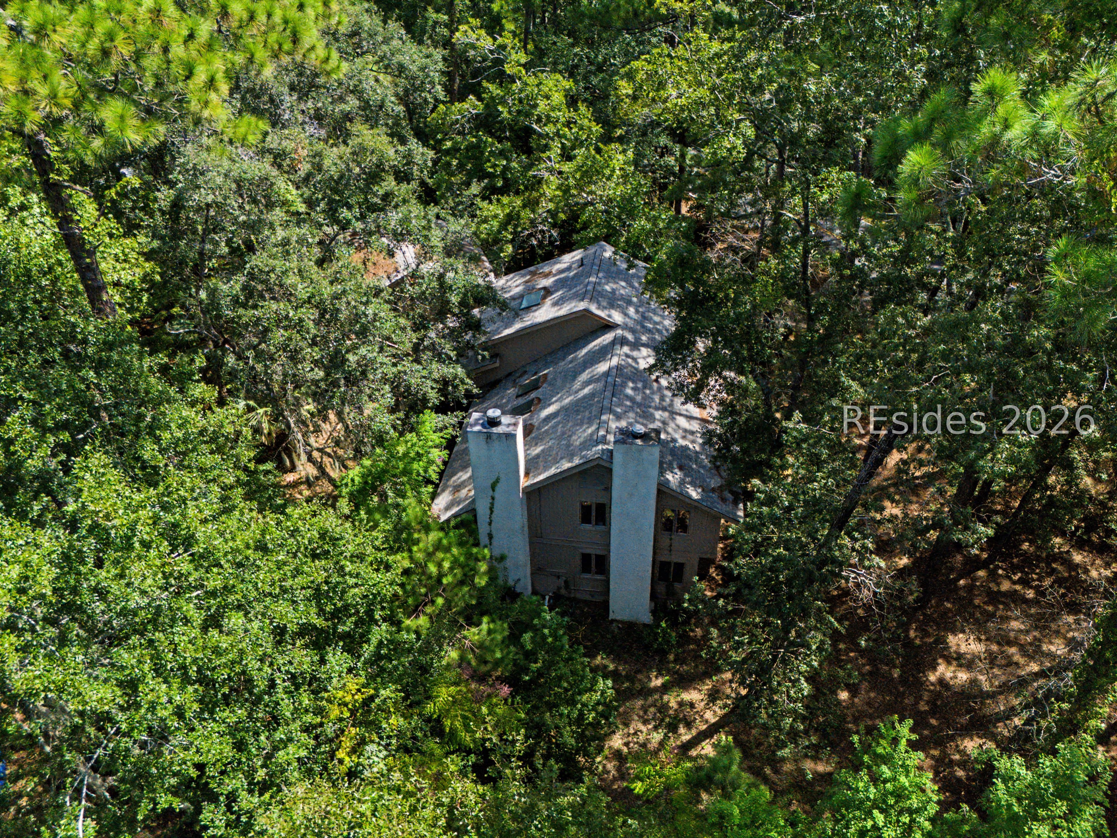 2 Deerfield Road