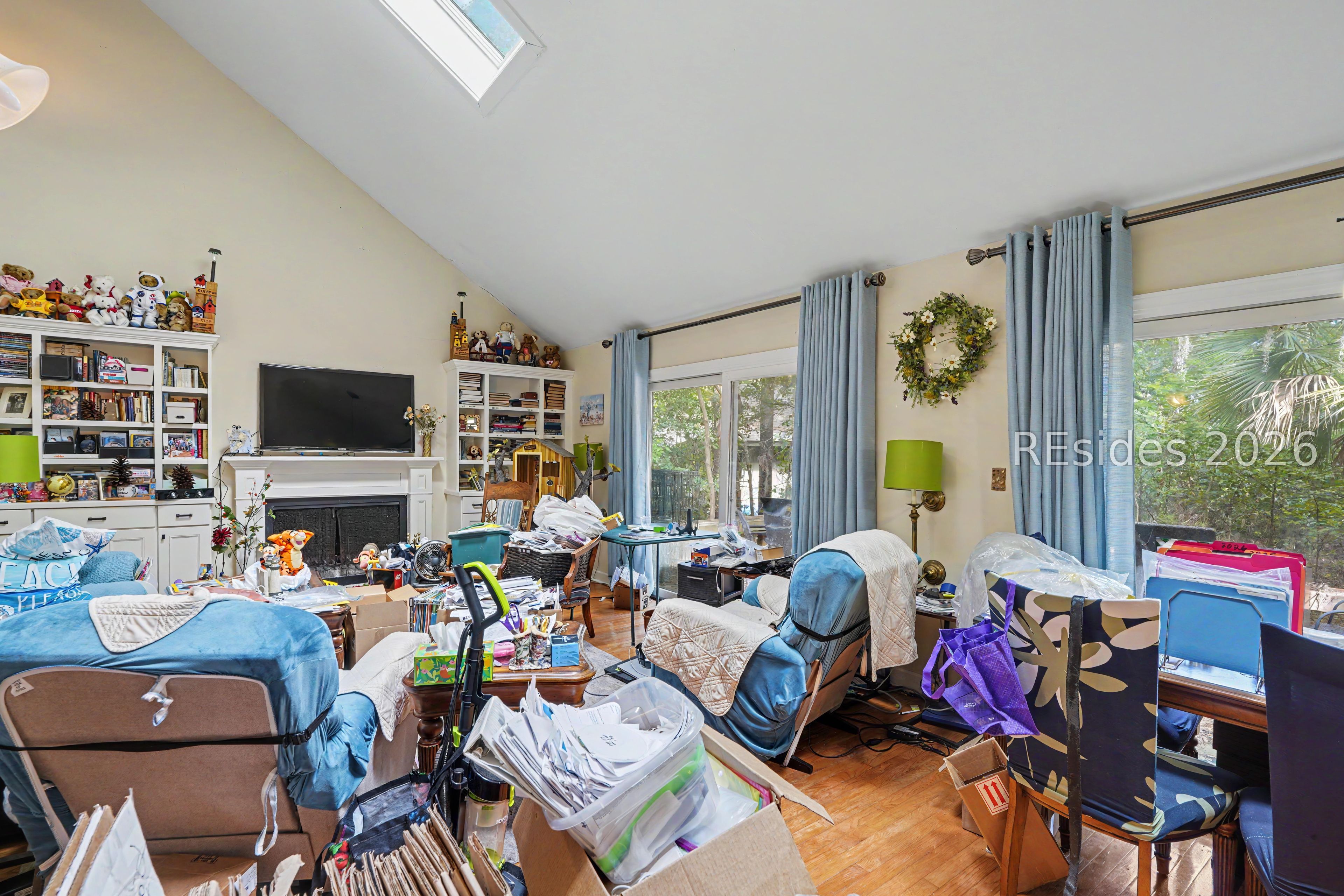 2 Deerfield Road