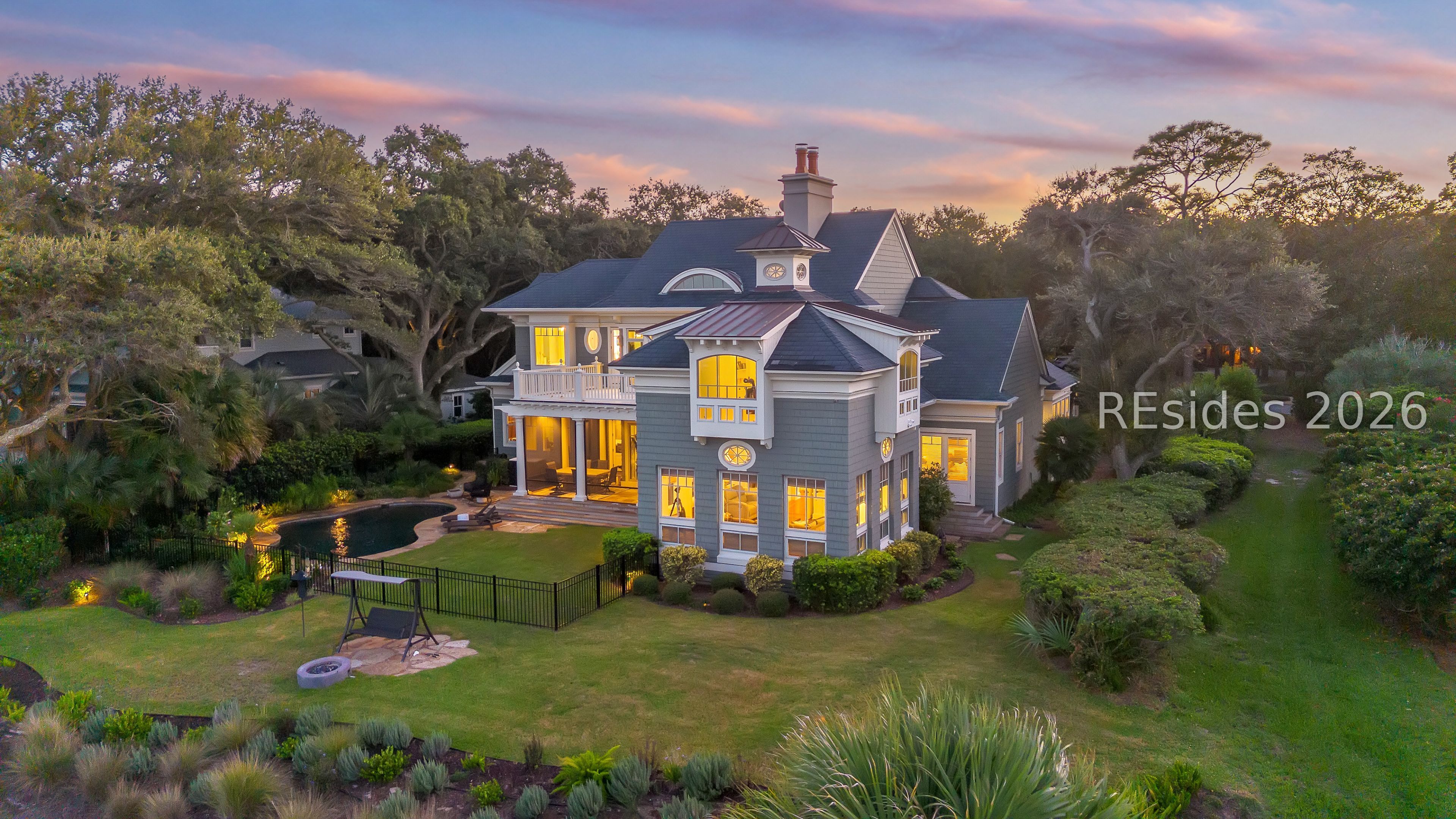 52 N Port Royal Drive